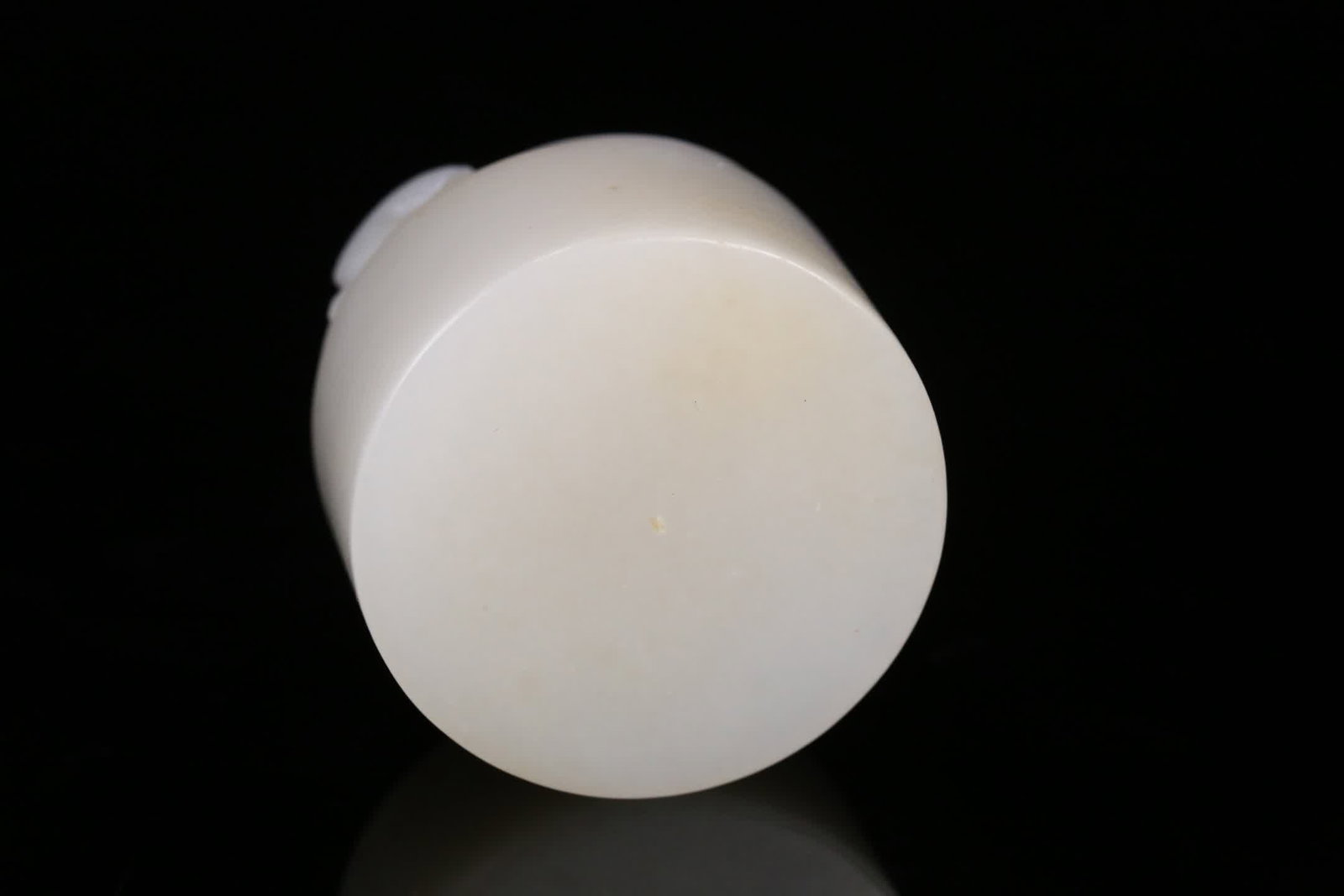 A Hetian jade dragon-patterned ornament - 4