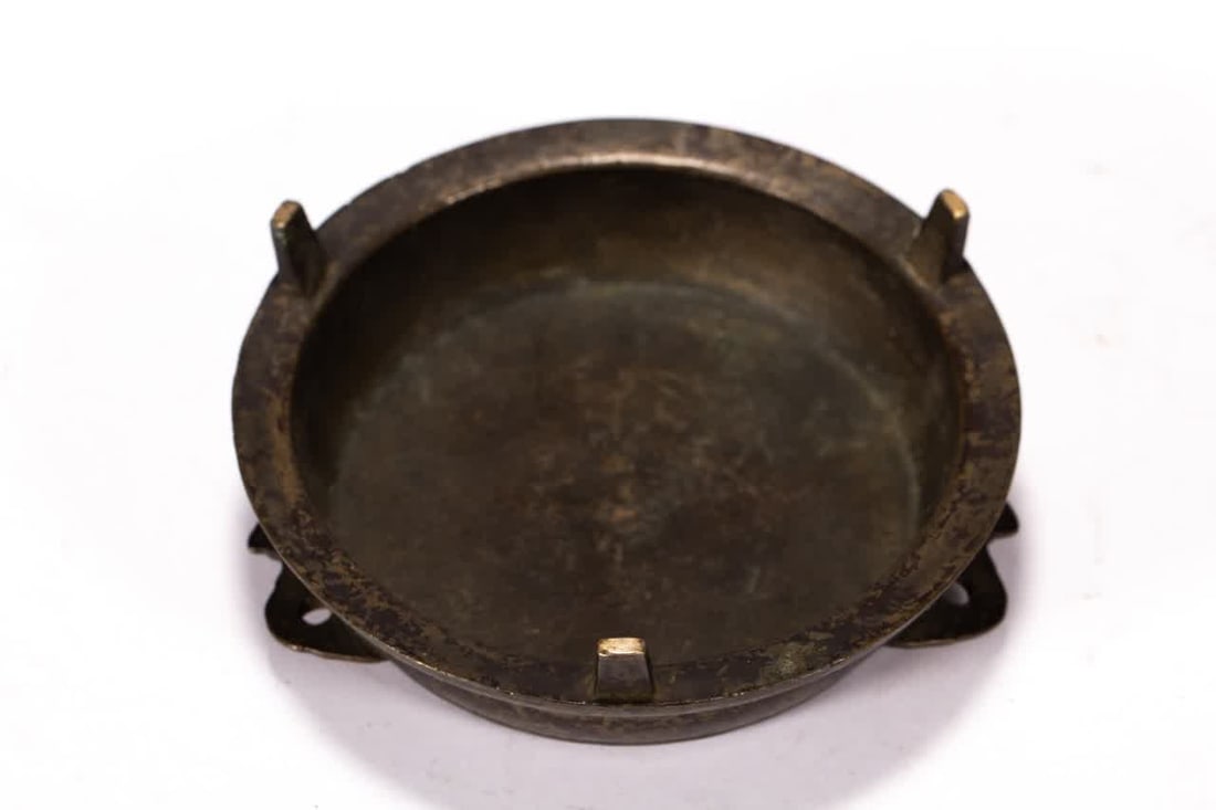 A copper base from the Qing Dynasty - 8