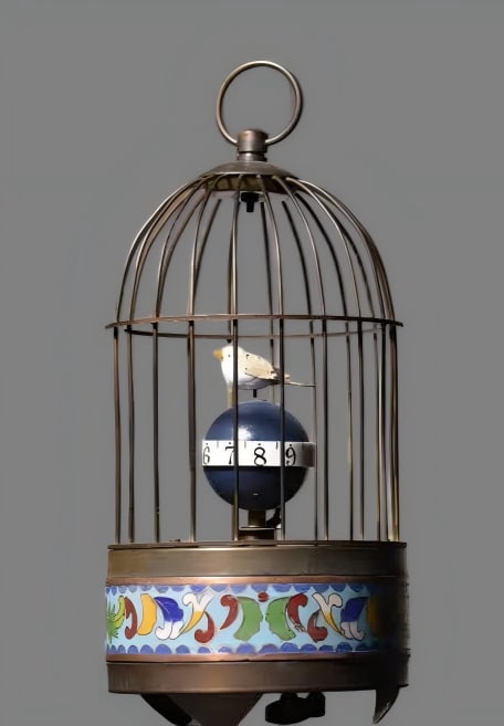 A late Qing dynasty copper-plated cloisonne enamel birdcage mechanical clock: Late Qing dynasty copper-bodied cloisonne enamel birdcage mechanical clock SIZE: H:22cm (The Dimensions Of All Batches Are Manually Measured.If You Need More Detailed Information, Please Contact Our C