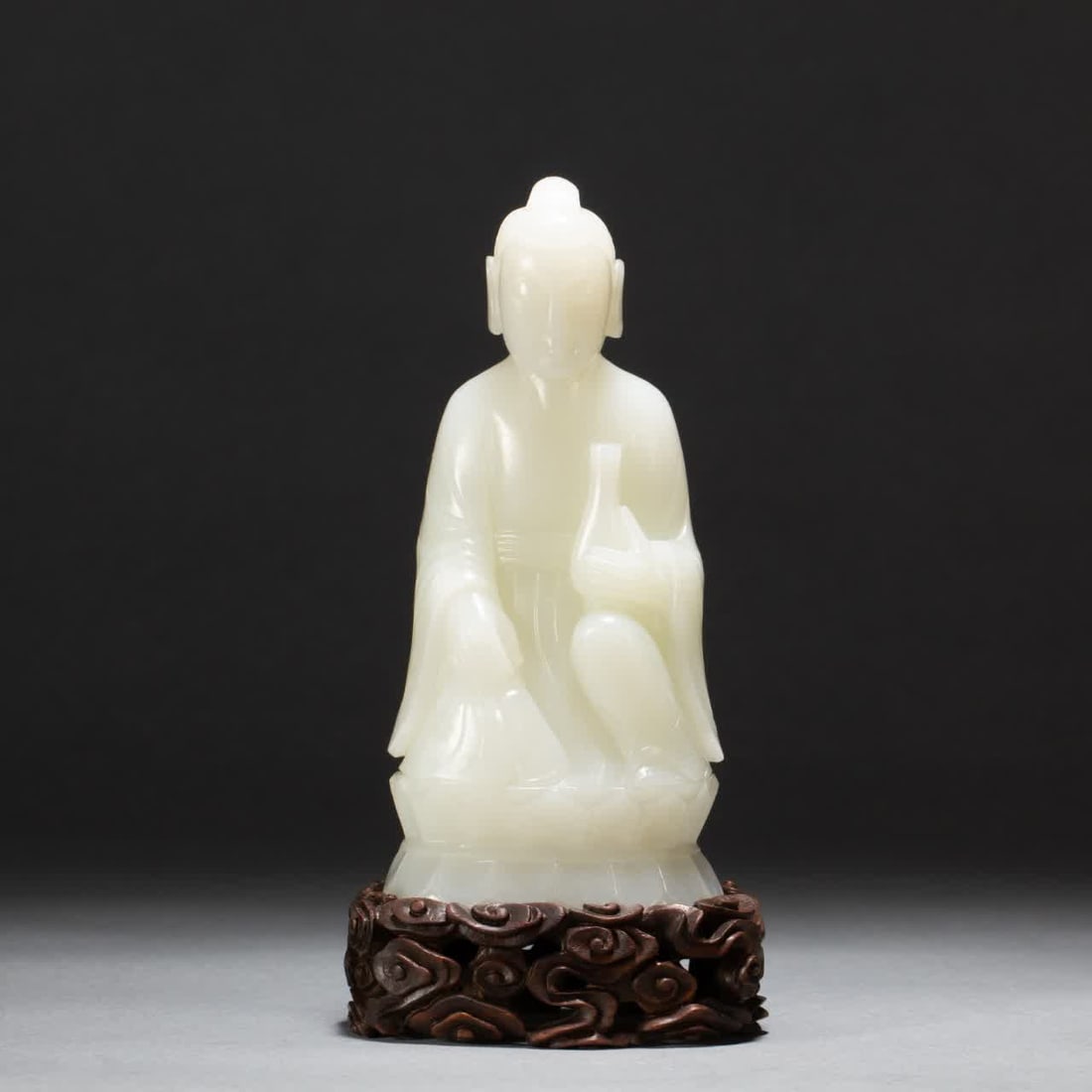 A Qing Dynasty white jade figurine: Qing Dynasty white jade figure ornament SIZE: L:9cm W:6.5cm H:18.5cm W:740g (The Dimensions Of All Batches Are Manually Measured.If You Need More Detailed Information, Please Contact Our Customer