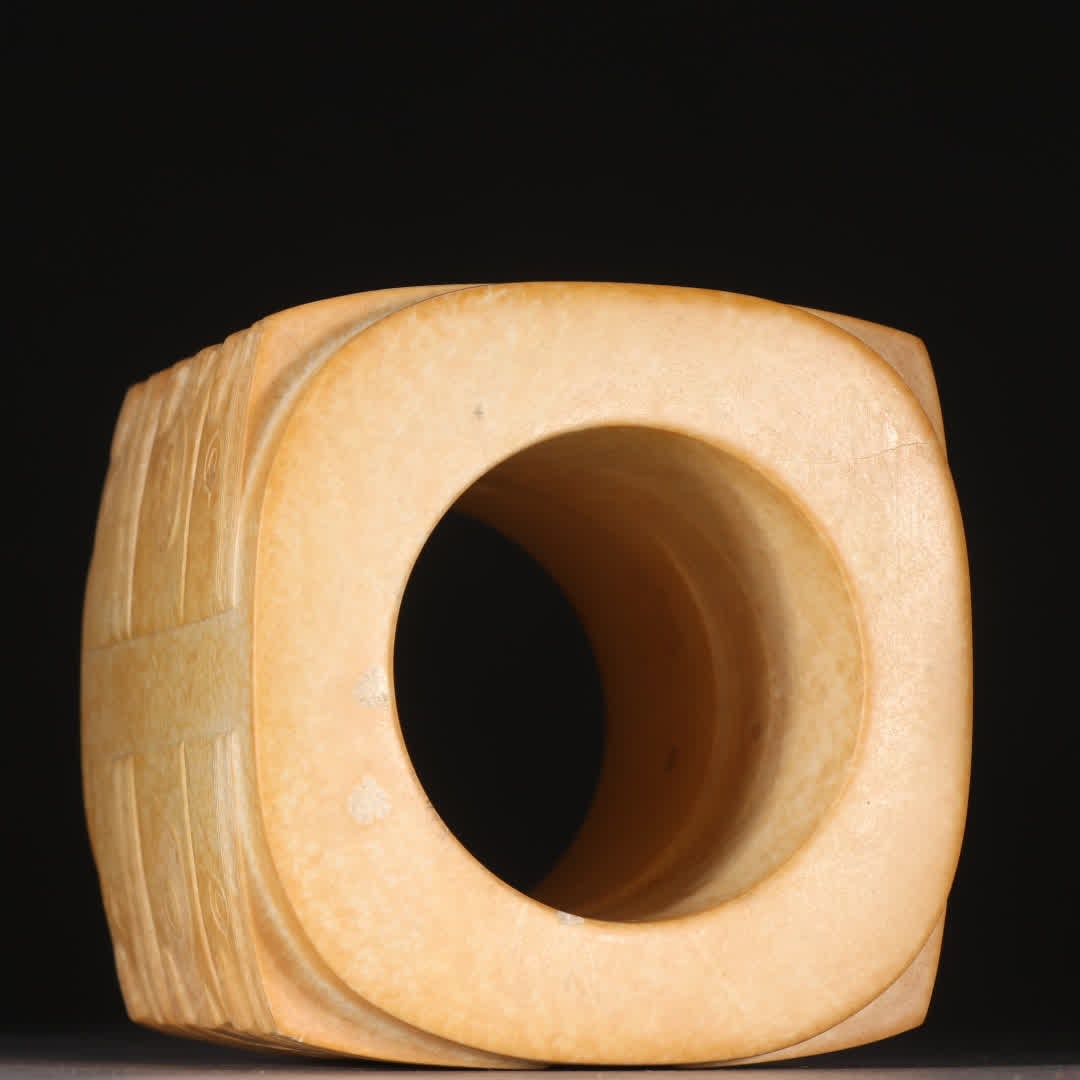 A Han Dynasty ancient jade cong - 8