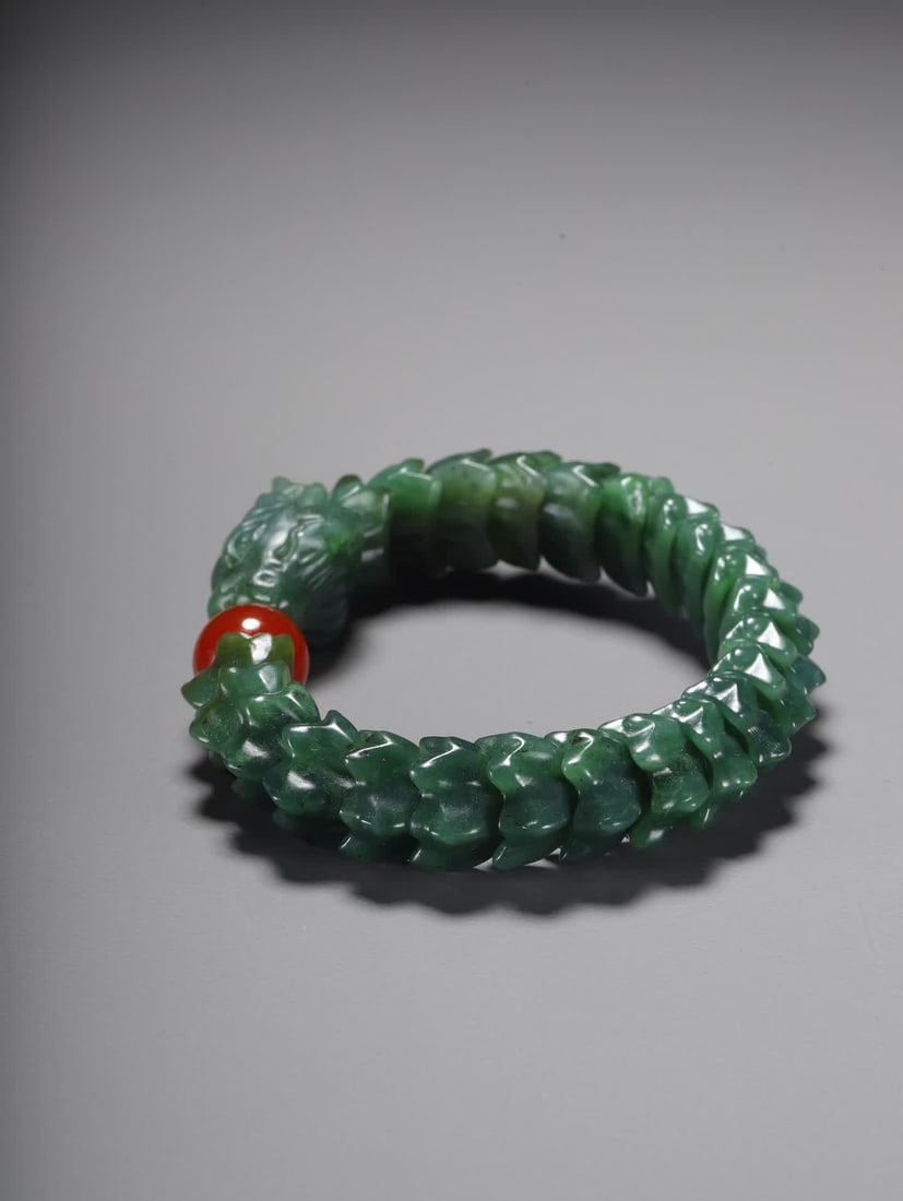 A jade dragon bone bracelet - 4