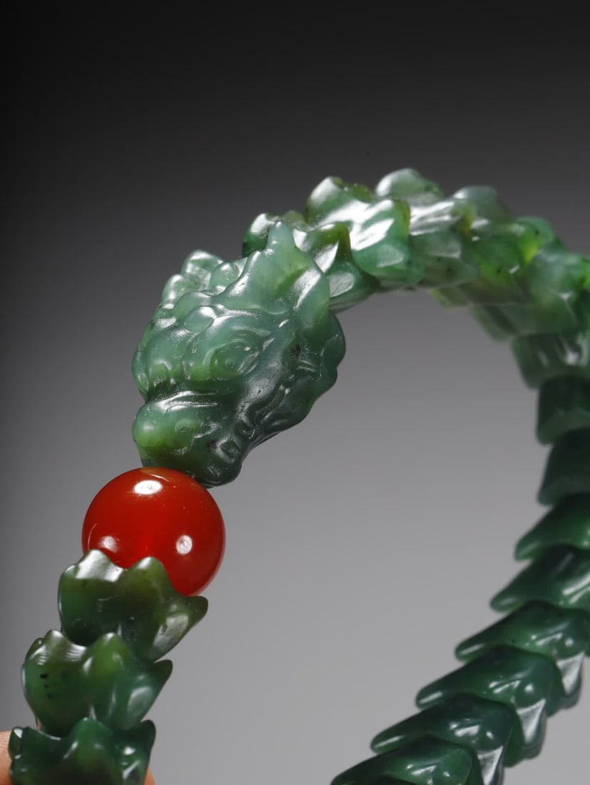 A jade dragon bone bracelet - 8