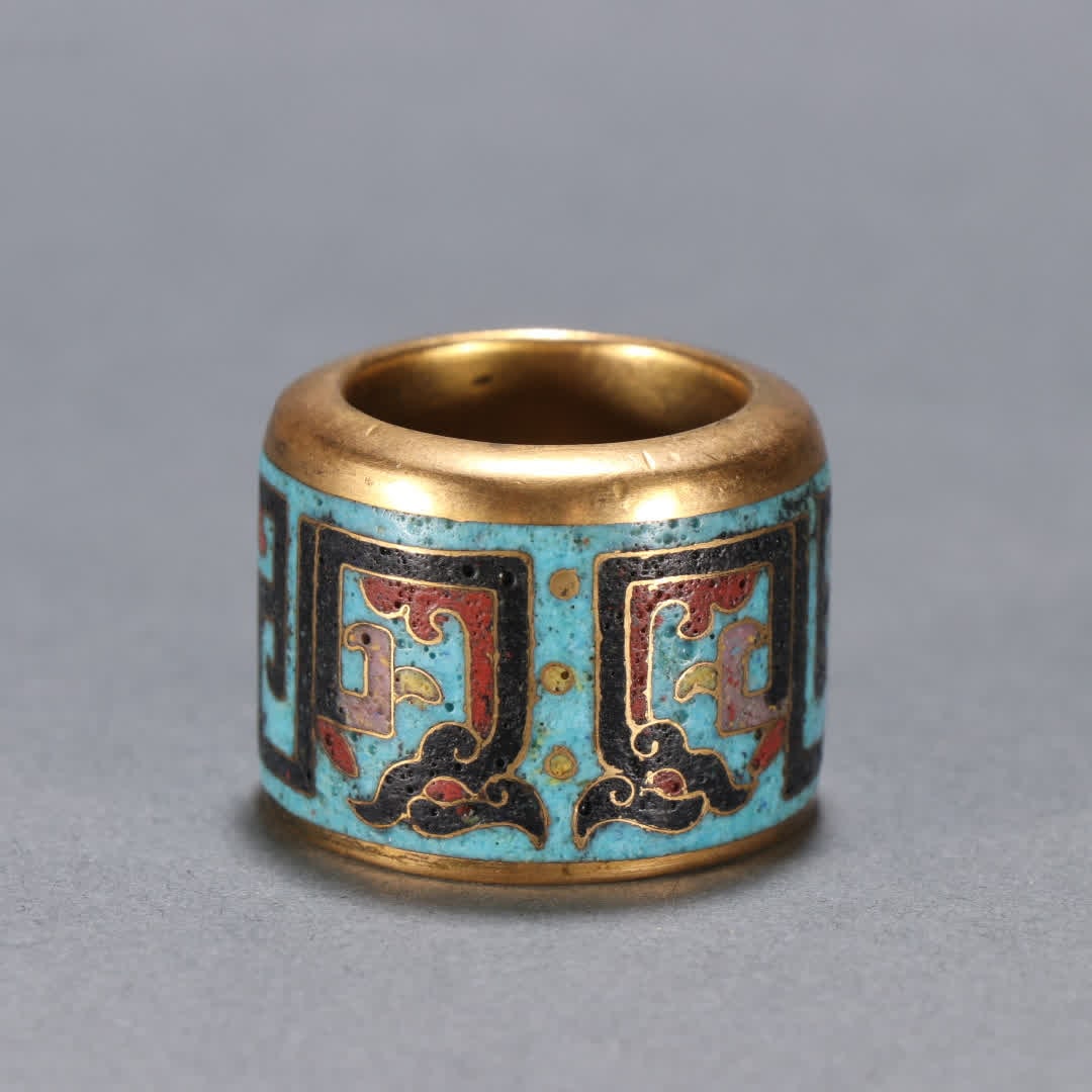 A copper gilt cloisonne thumb ring - 5