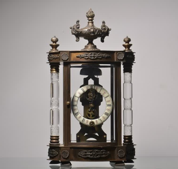 A German brass crystal-inlaid four-ming clock: Germany: Brass inlaid with crystal four-ming clock SIZE: H:42cm W:25cm (The Dimensions Of All Batches Are Manually Measured.If You Need More Detailed Information, Please Contact Our Customer Service