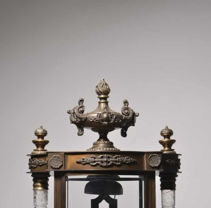 A German brass crystal-inlaid four-ming clock - 2