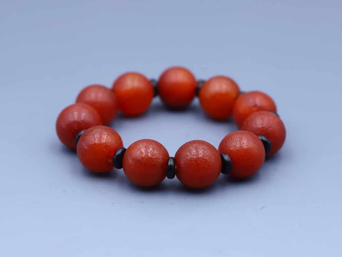 A Qing Dynasty red agate bead bracelet - 3