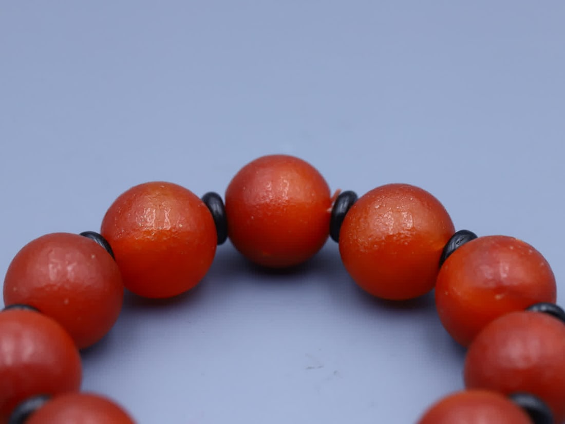 A Qing Dynasty red agate bead bracelet - 6