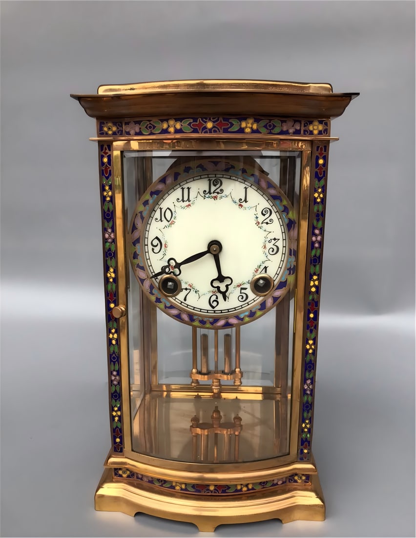 A late Qing dynasty cloisonne enamel old hand clock: Late Qing cloisonne enamel old hand clock SIZE: 30x16x14cm (The Dimensions Of All Batches Are Manually Measured.If You Need More Detailed Information, Please Contact Our Customer Service Before Biddin