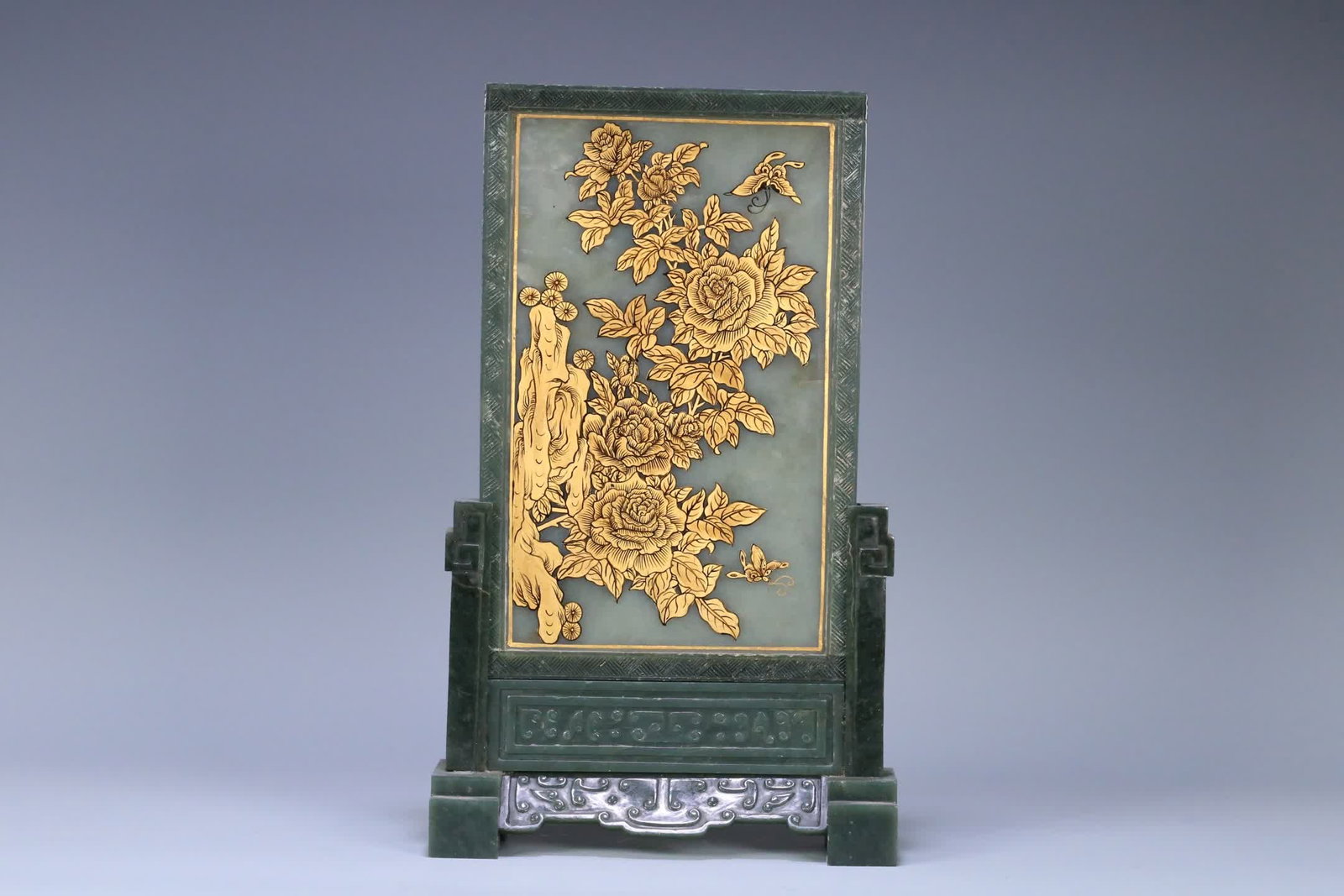 A Qing Dynasty Hetian jade gilded Buddha screen insert - 3