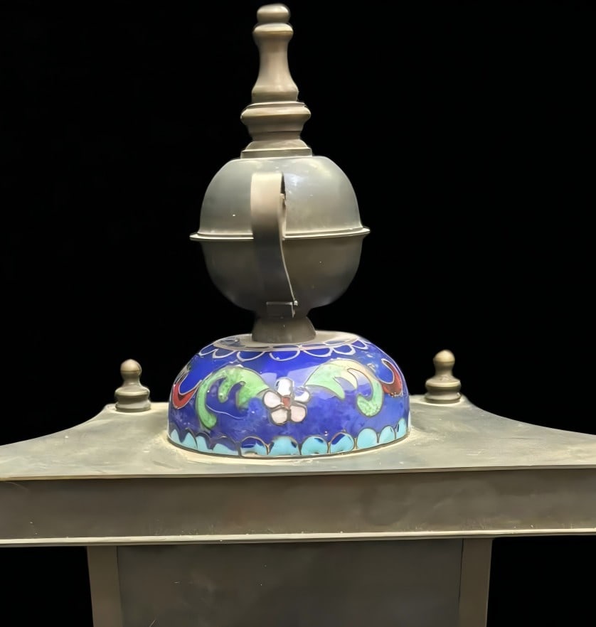A late Qing dynasty cloisonne hand clock - 5