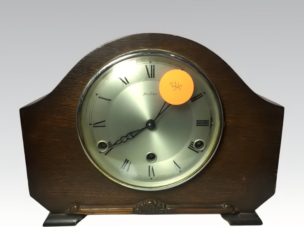 A late Qing dynasty wooden fireplace bell: Late Qing Dynasty wooden fireplace bell SIZE: 285x110x220mm (The Dimensions Of All Batches Are Manually Measured.If You Need More Detailed Information, Please Contact Our Customer Service Before