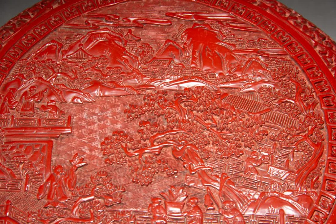 A Qing Dynasty carved red chest - 3