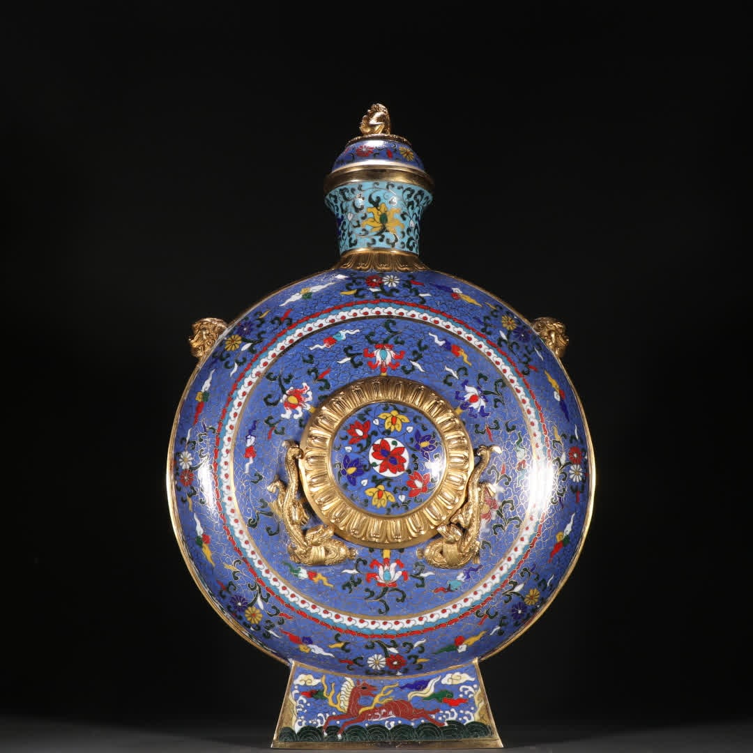 A Qing Dynasty copper gilt cloisonne vase with entwined floral patterns and dragon patterns: Qing Dynasty copper gilt cloisonne entwined floral dragon pattern SIZE: H:45cm W:31cm W:10kg (The Dimensions Of All Batches Are Manually Measured.If You Need More Detailed Information, Please Contact