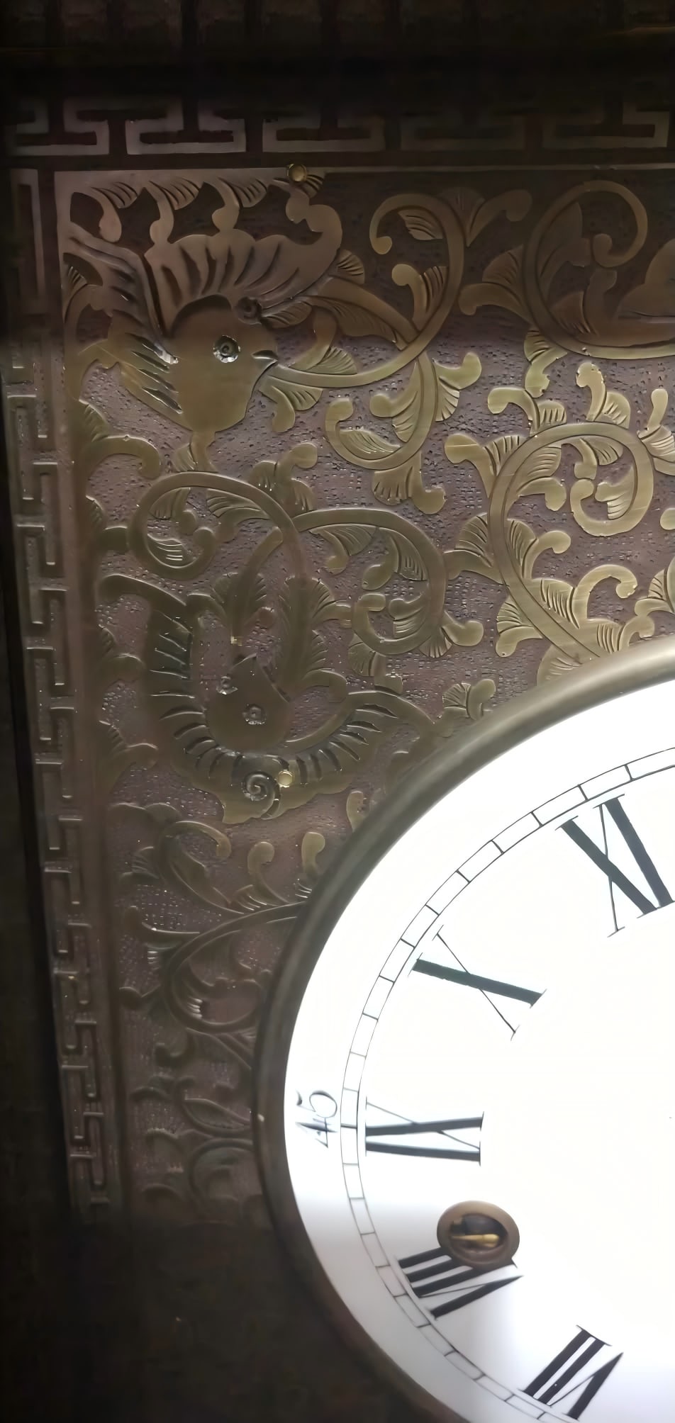 A late Qing dynasty cloisonne mechanical five-tone table clock - 3