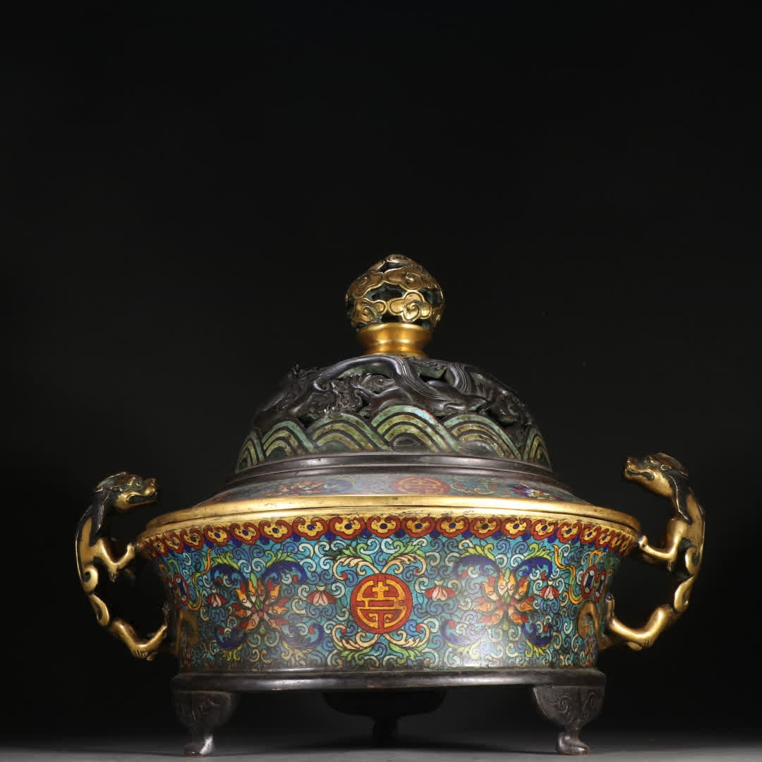 A Qing Dynasty copper gilt cloisonne incense burner with lotus entwined branches: Qing Dynasty copper gilt cloisonne incense burner with entwined lotus pattern SIZE: H:31.8cm W:35.7cm W:10.2kg (The Dimensions Of All Batches Are Manually Measured.If You Need More Detailed Informatio