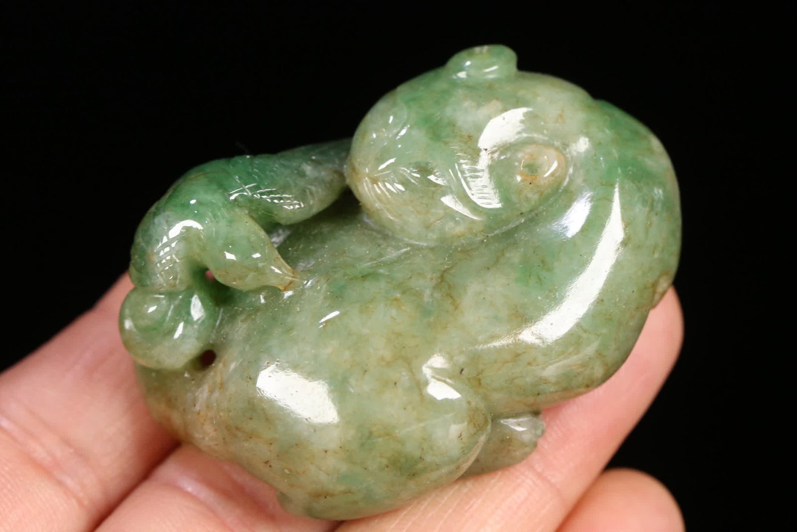 An old jadeite auspicious beast carving - 6