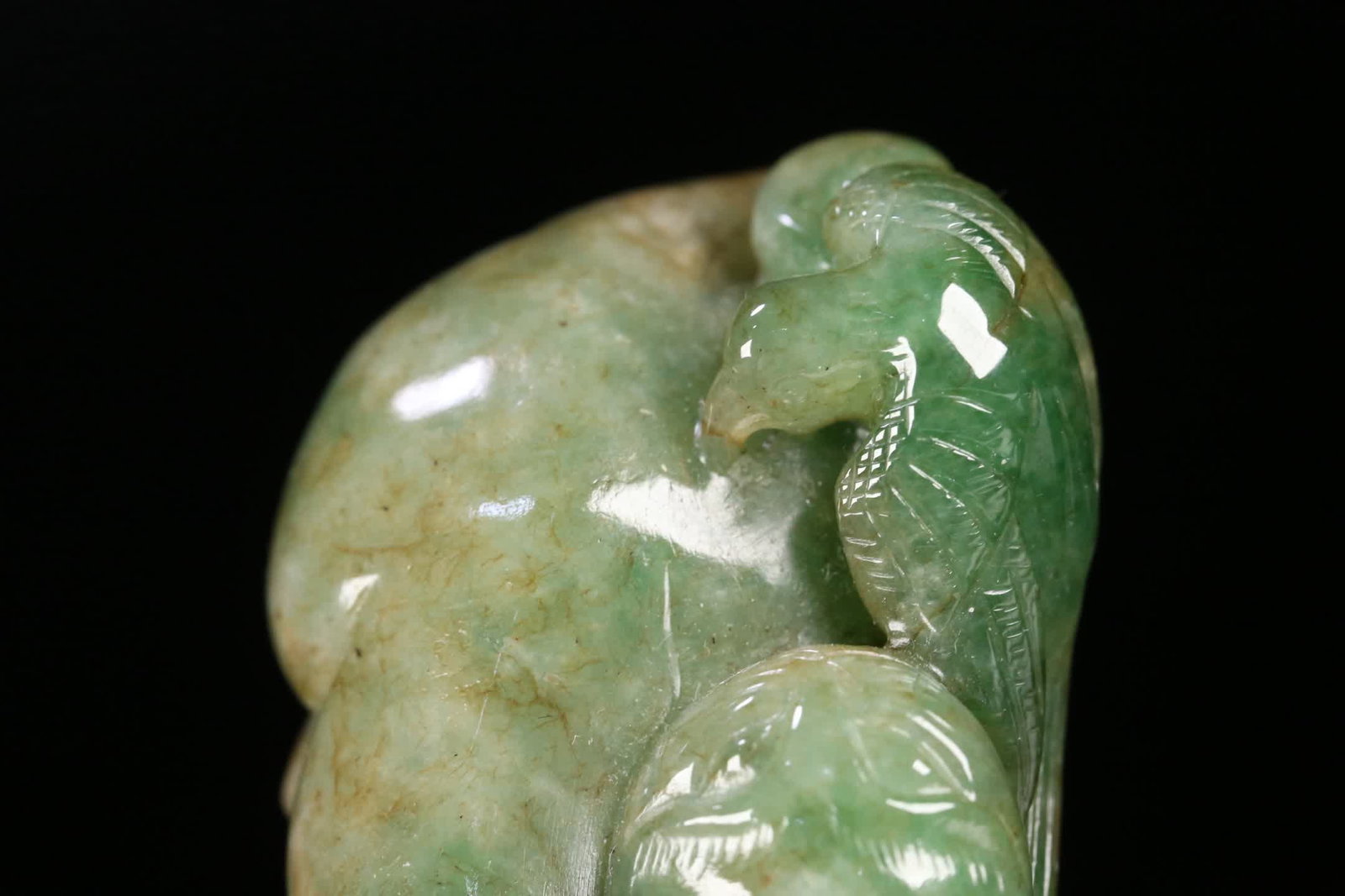 An old jadeite auspicious beast carving - 7