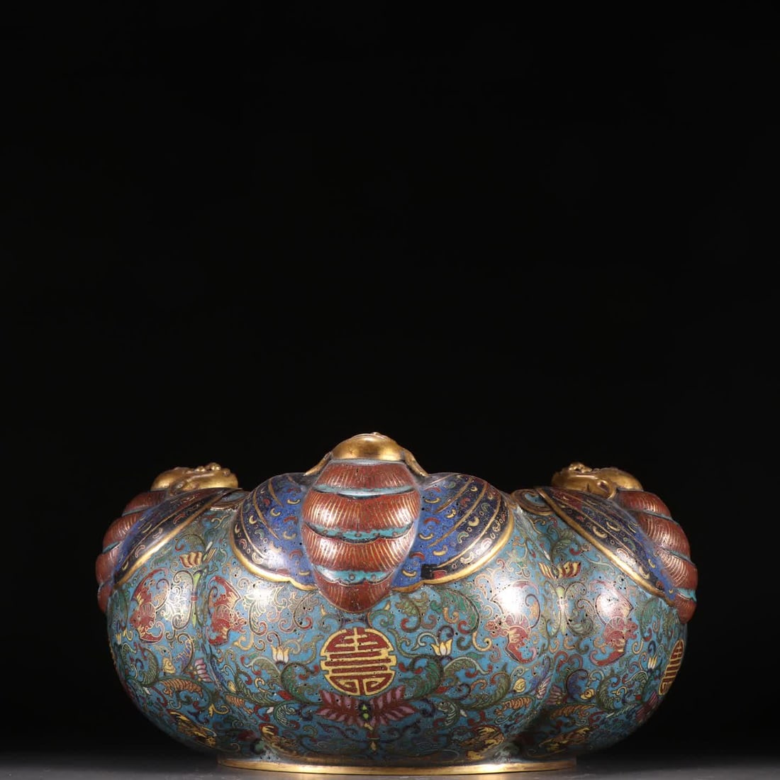 A Qing Dynasty copper gilt cloisonne with a Five Blessings Longevity Incense Holder: Qing Dynasty Gilt Copper cloisonne Five Blessings Longevity Incense Holder SIZE: H:14cm W:27cm W:2134g (The Dimensions Of All Batches Are Manually Measured.If You Need More Detailed Information,