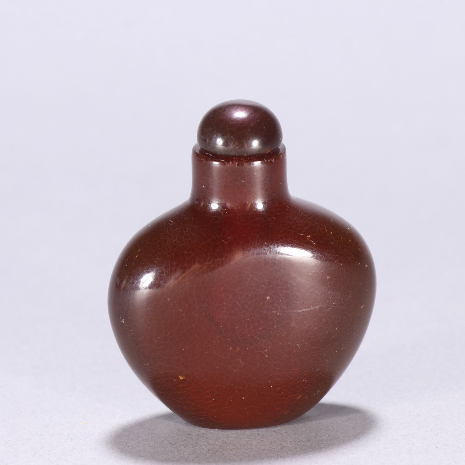 A Qing Dynasty amber snuff bottle - 5