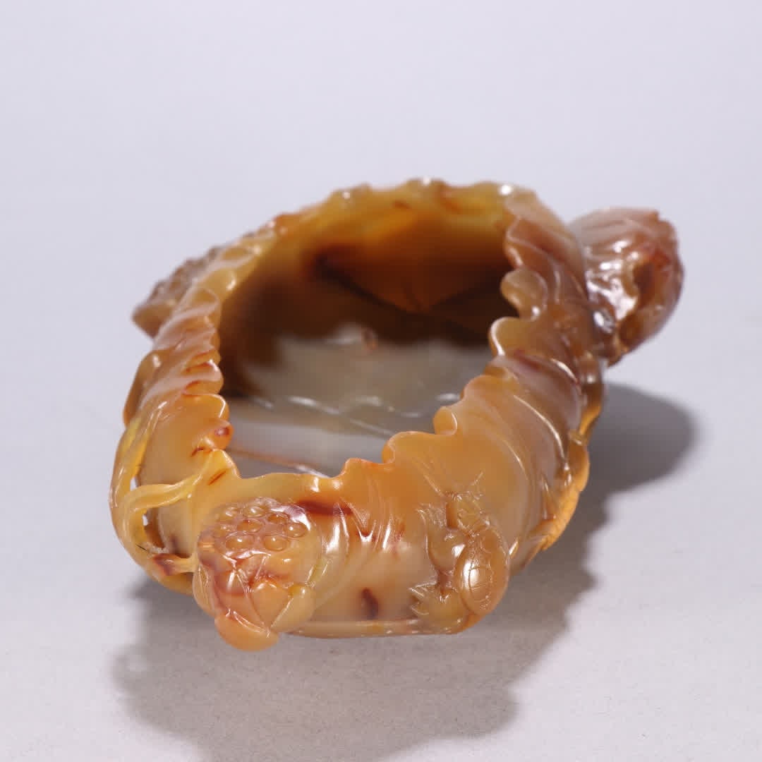One piece is an agate lotus leaf washer with lotus leaf patterns - 7