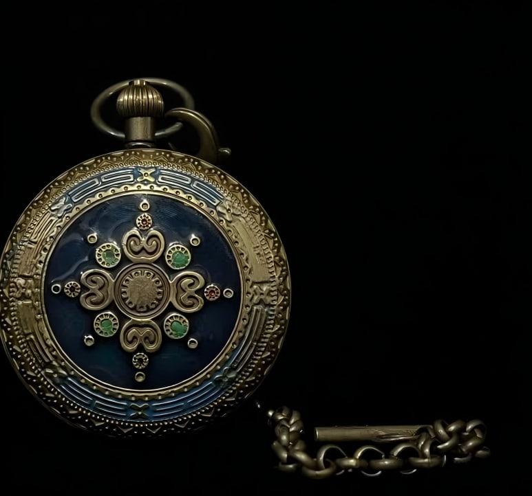 A late Qing dynasty double-open pocket watch: In the late Qing dynasty, I open my pocket watch in pairs SIZE: D:55mm (The Dimensions Of All Batches Are Manually Measured.If You Need More Detailed Information, Please Contact Our Customer Service B