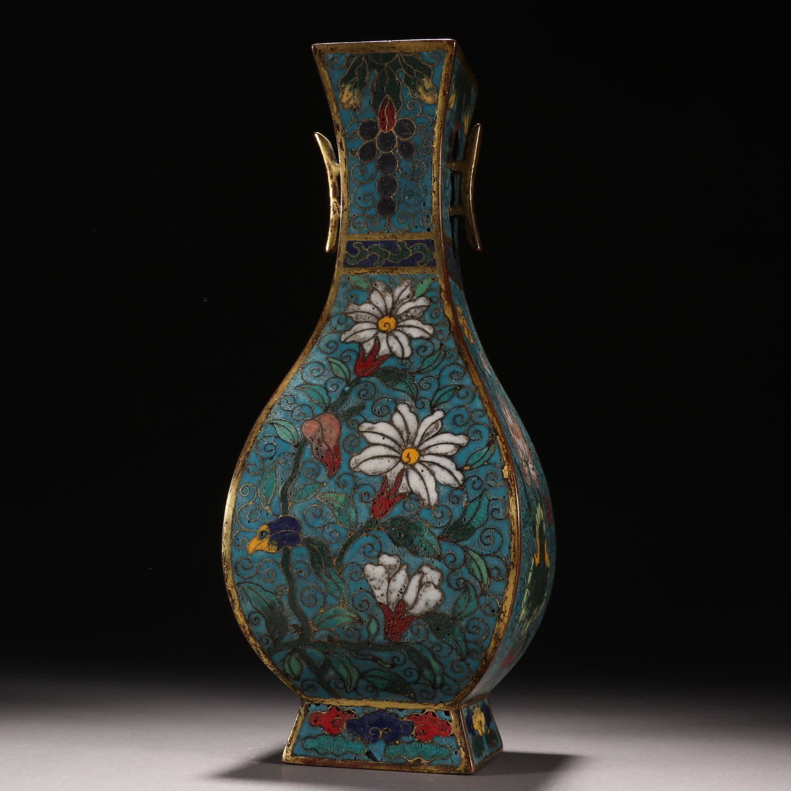 One Ming Dynasty: cloisonne patterned halberd-handled vase - 6