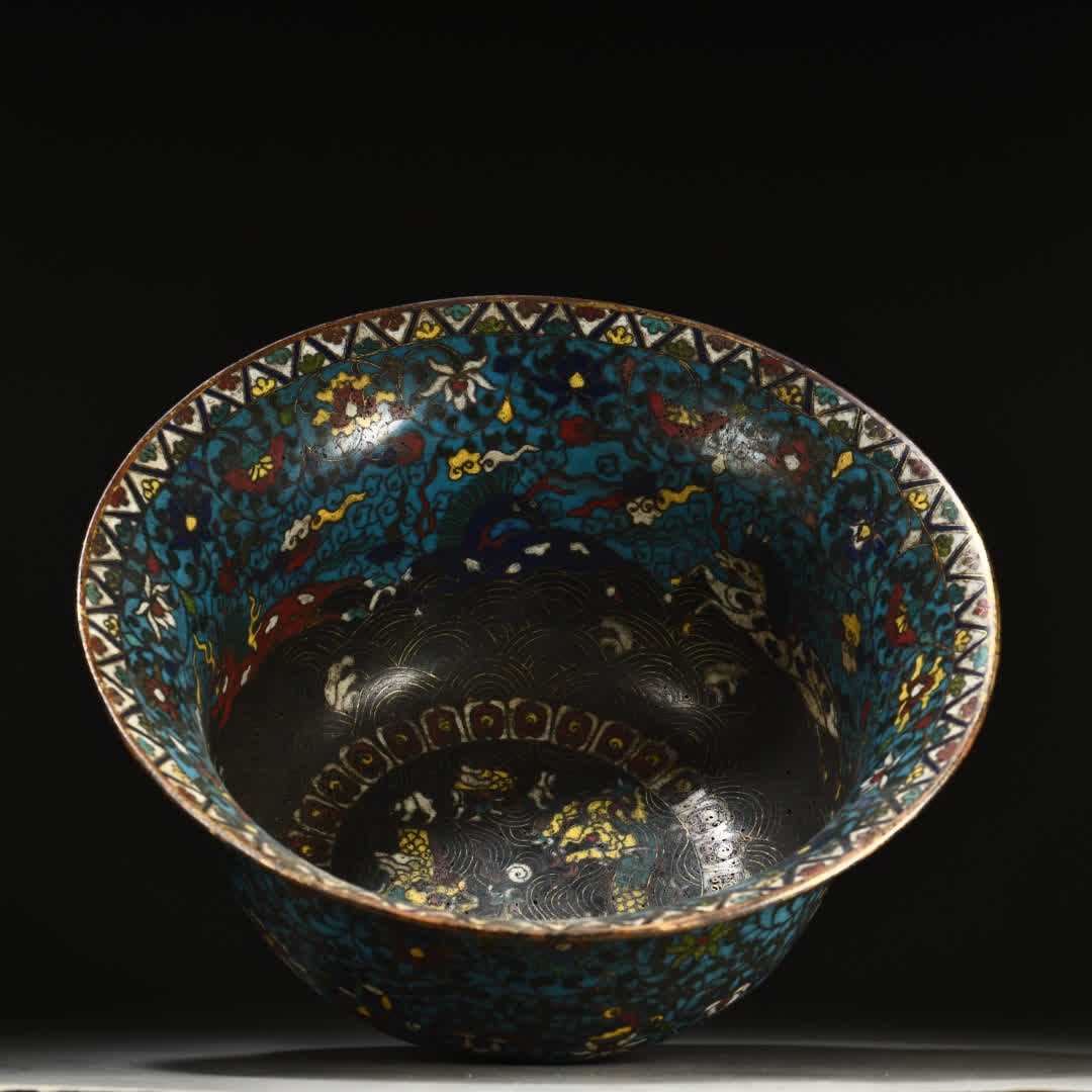 A large Ming dynasty cloisonne bowl - 5