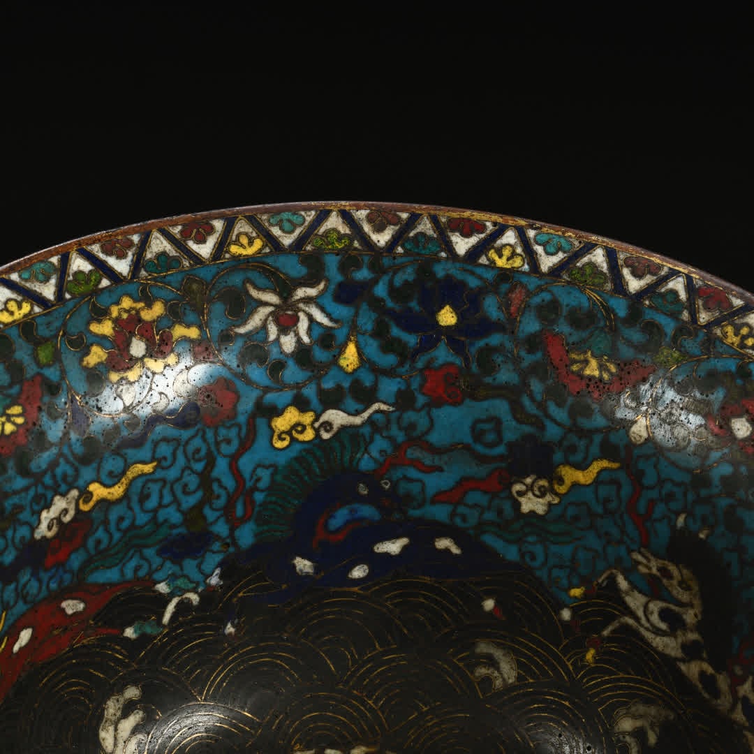 A large Ming dynasty cloisonne bowl - 6