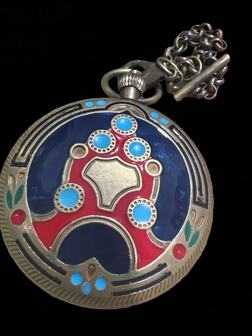 A 19th-century pocket watch crafted with enamel craftsmanship: A 19th-century enamel pocket watch SIZE: D:5.5cm (The Dimensions Of All Batches Are Manually Measured.If You Need More Detailed Information, Please Contact Our Customer Service Before Bidding.)