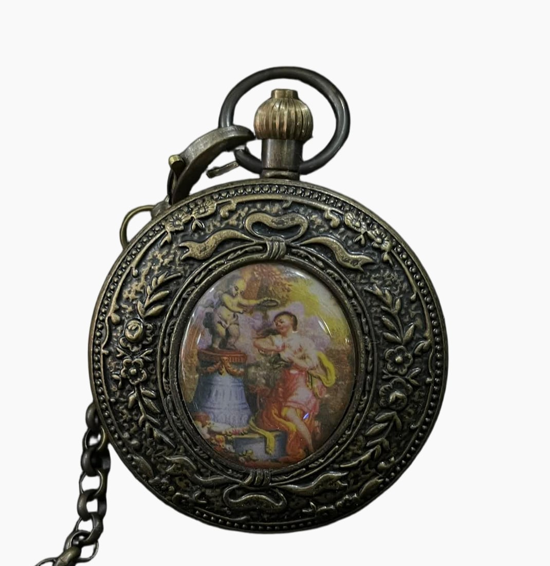 A late Qing dynasty double-leaf pure copper pocket watch: Late Qing Dynasty double-leaf pure copper pocket watch SIZE: D:55mm (The Dimensions Of All Batches Are Manually Measured.If You Need More Detailed Information, Please Contact Our Customer Service