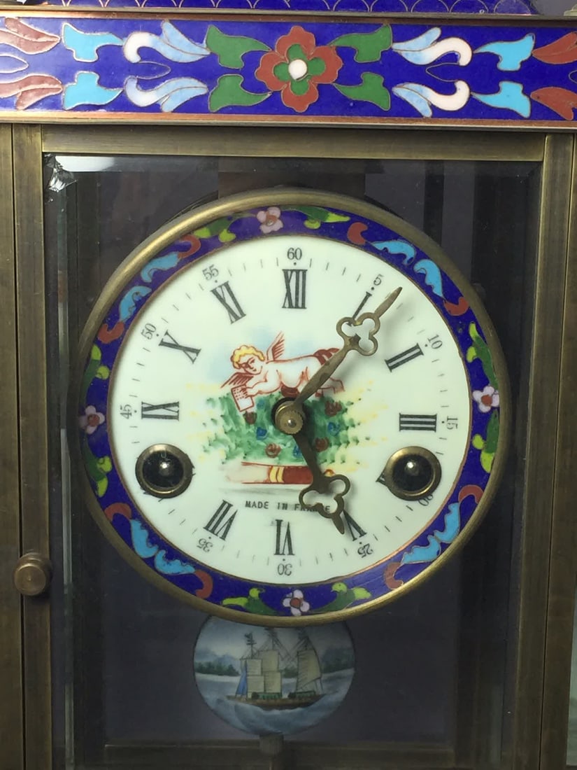 A late Qing dynasty bronze-bodied cloisonne enamel hand clock - 3