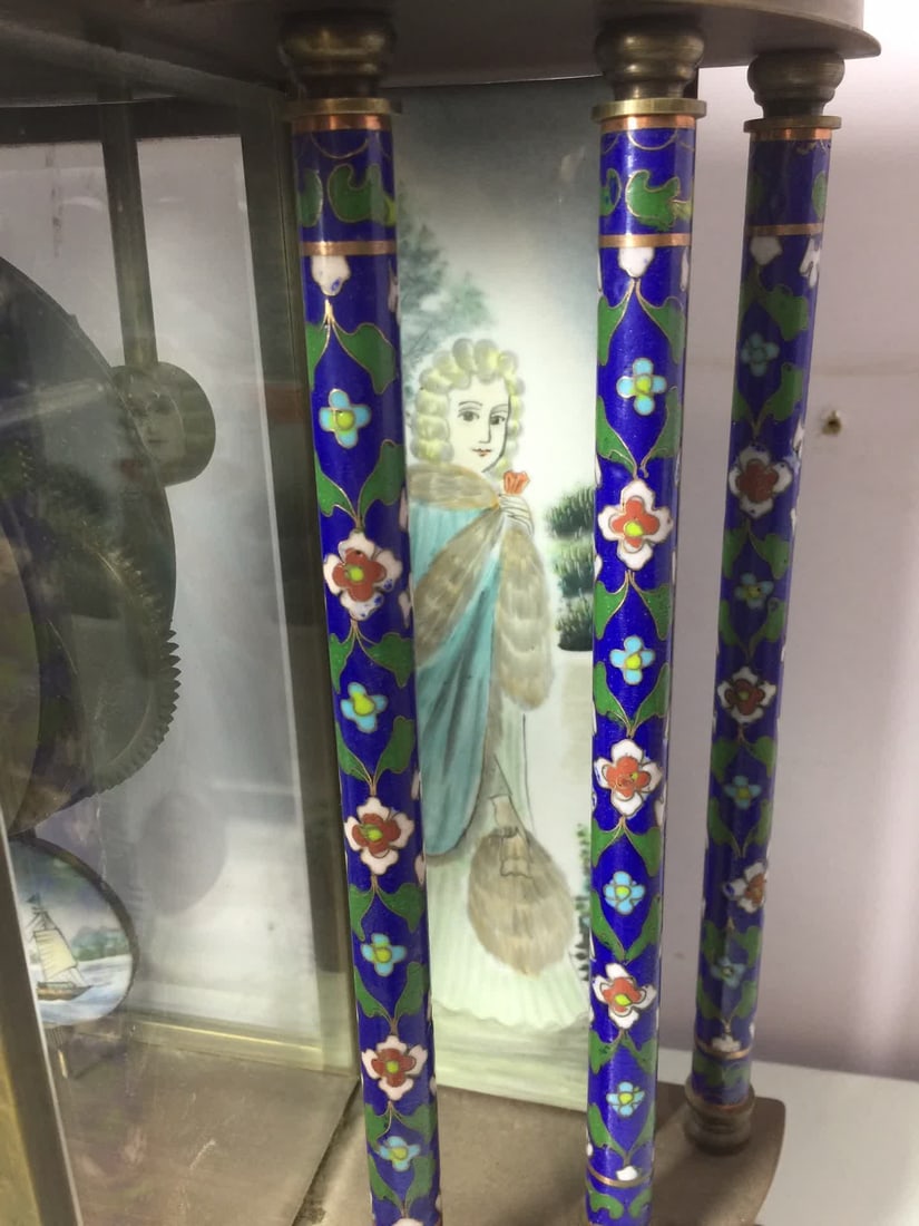 A late Qing dynasty bronze-bodied cloisonne enamel hand clock - 5