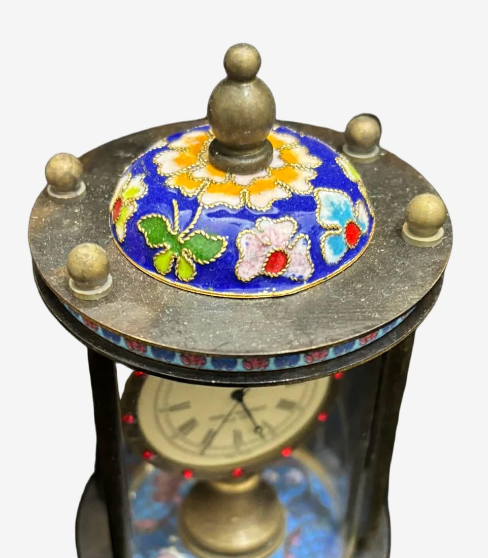 A late Qing dynasty cloisonne hand clock - 3