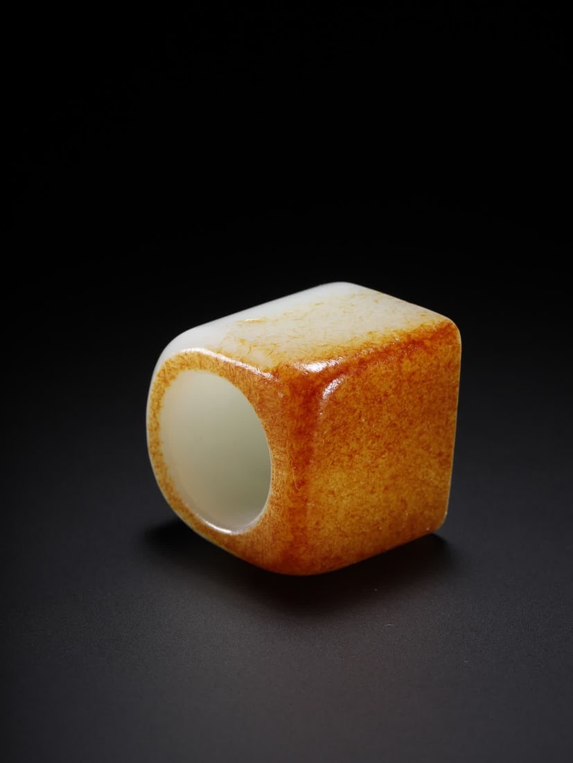 A Hetian jade thumb ring - 7