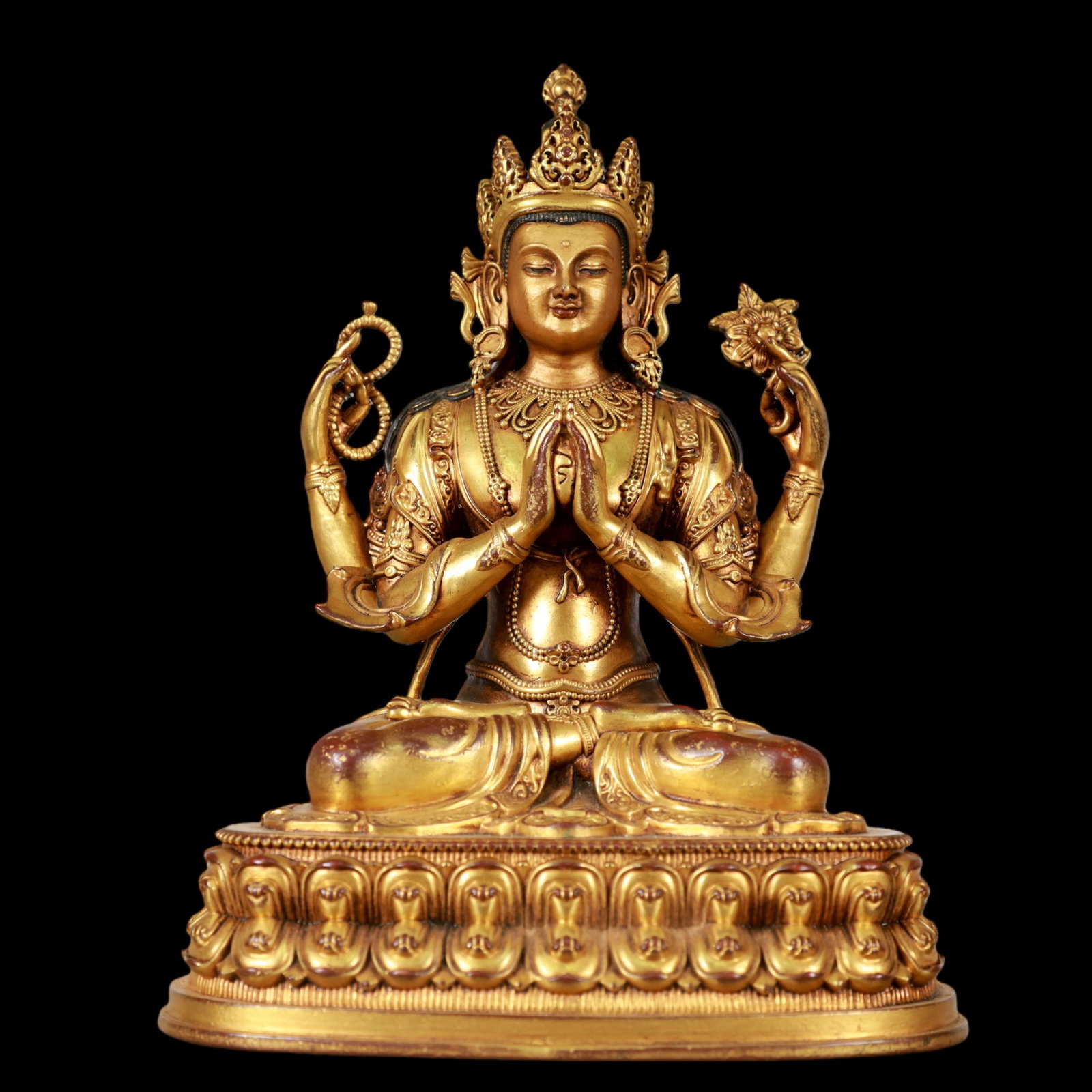 A Exquisite Gilt Bronze Four-arms Statue of Bodhisattva Buddha statue: A Exquisite Gilt Bronze Four-arms Statue of Bodhisattva Buddha statue Qing Dynasty, China Size:17.5cmx12.5cmx23cm Weight:3050g (The Dimensions Of All Batches Are Manually Measured.If You Need More