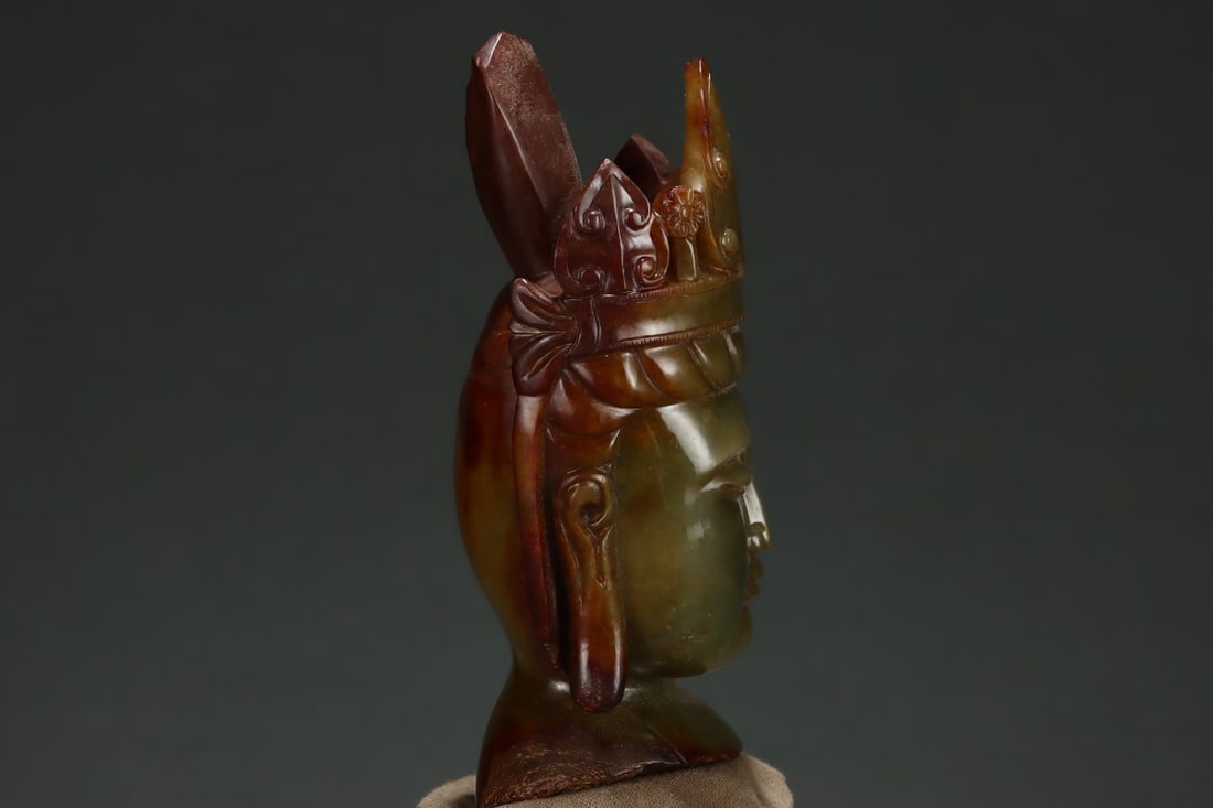 An Exquisite White Jade Buddha head - 8