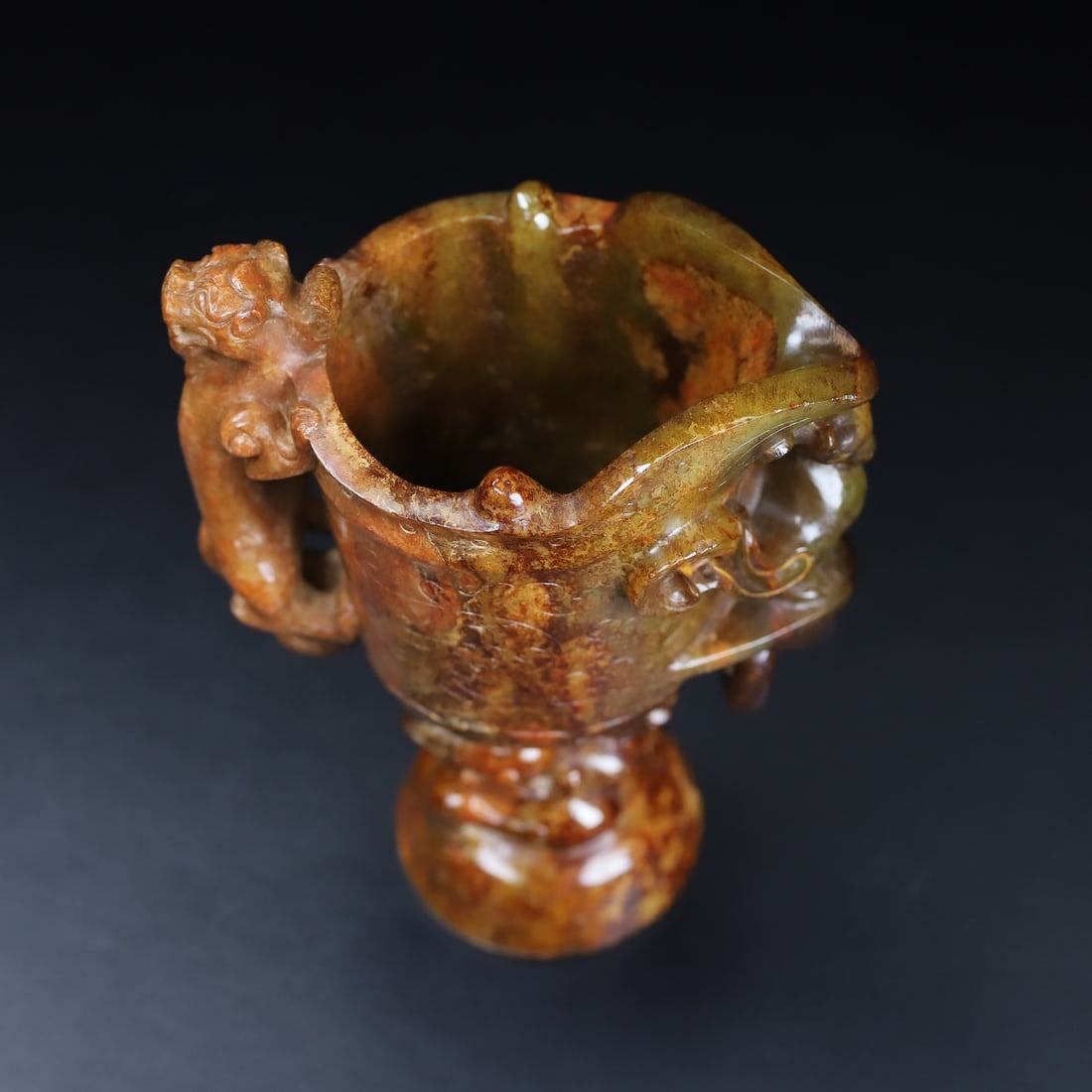 An Exquisite White Jade Dragon and Phoenix Pattern Cup - 8