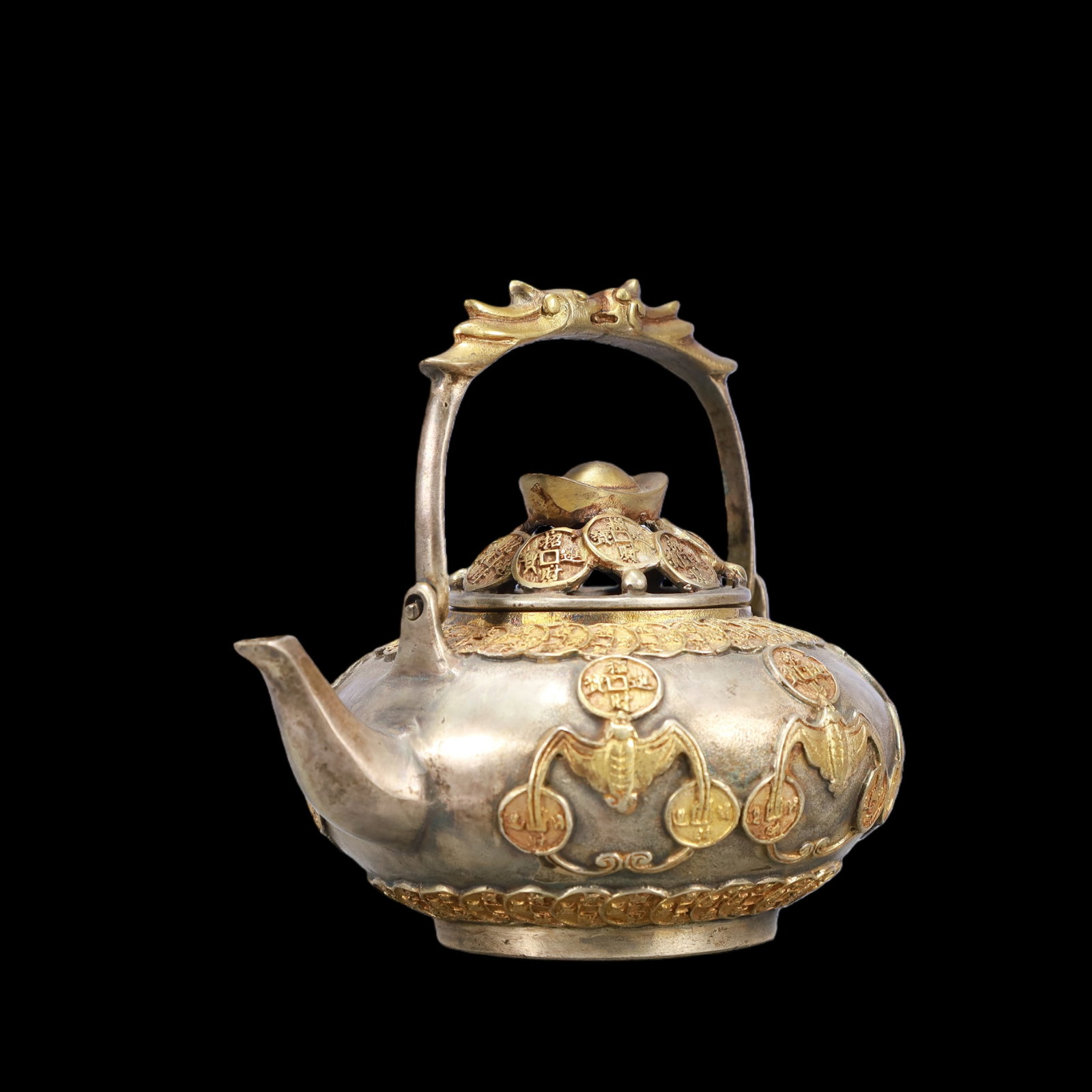 A Exquisite Gilt Silver Bats and Peach Pattern Teapot - 2