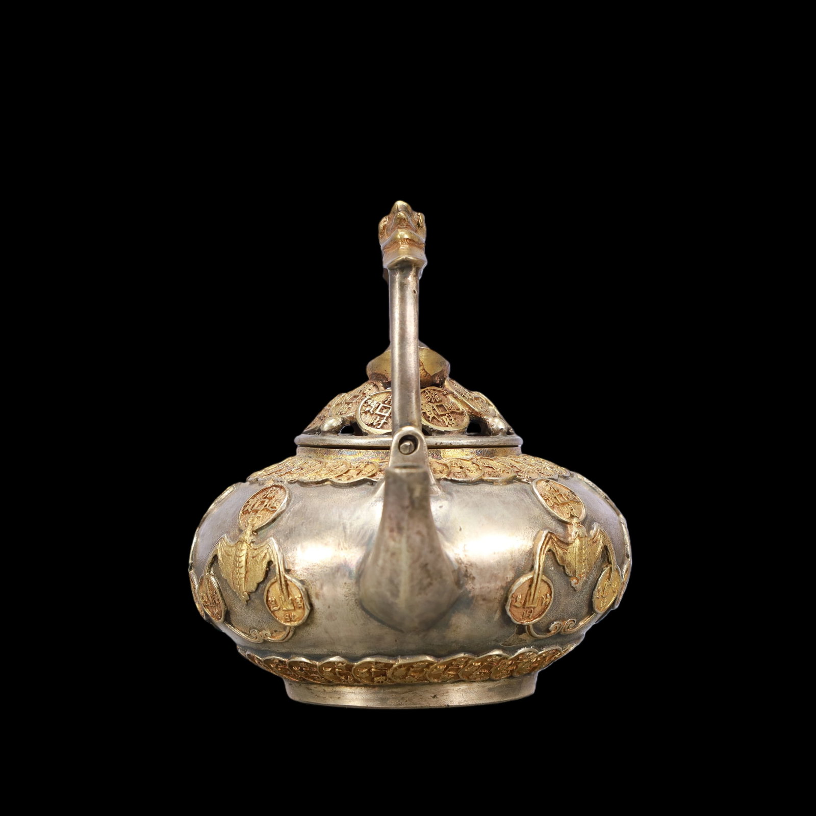 A Exquisite Gilt Silver Bats and Peach Pattern Teapot - 3