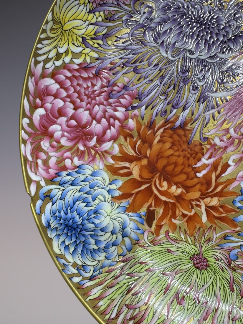 An Exquisite Famille-Rose Ruby Red-Glazed Flower Pattern Plate - 6