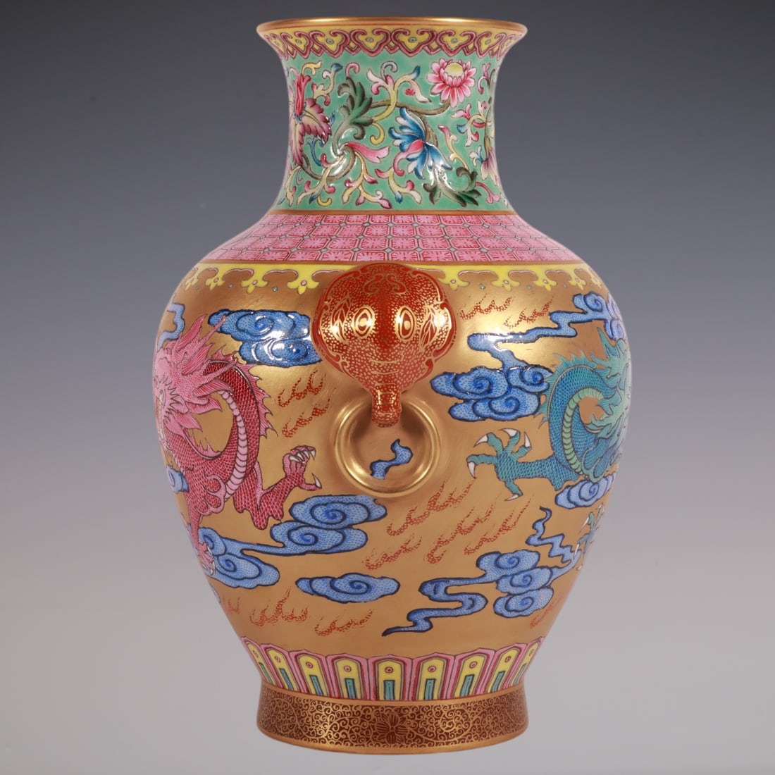 An Exquisite Enamel Lotus Pattern Dragon Pattern Double-Ears Vase - 4