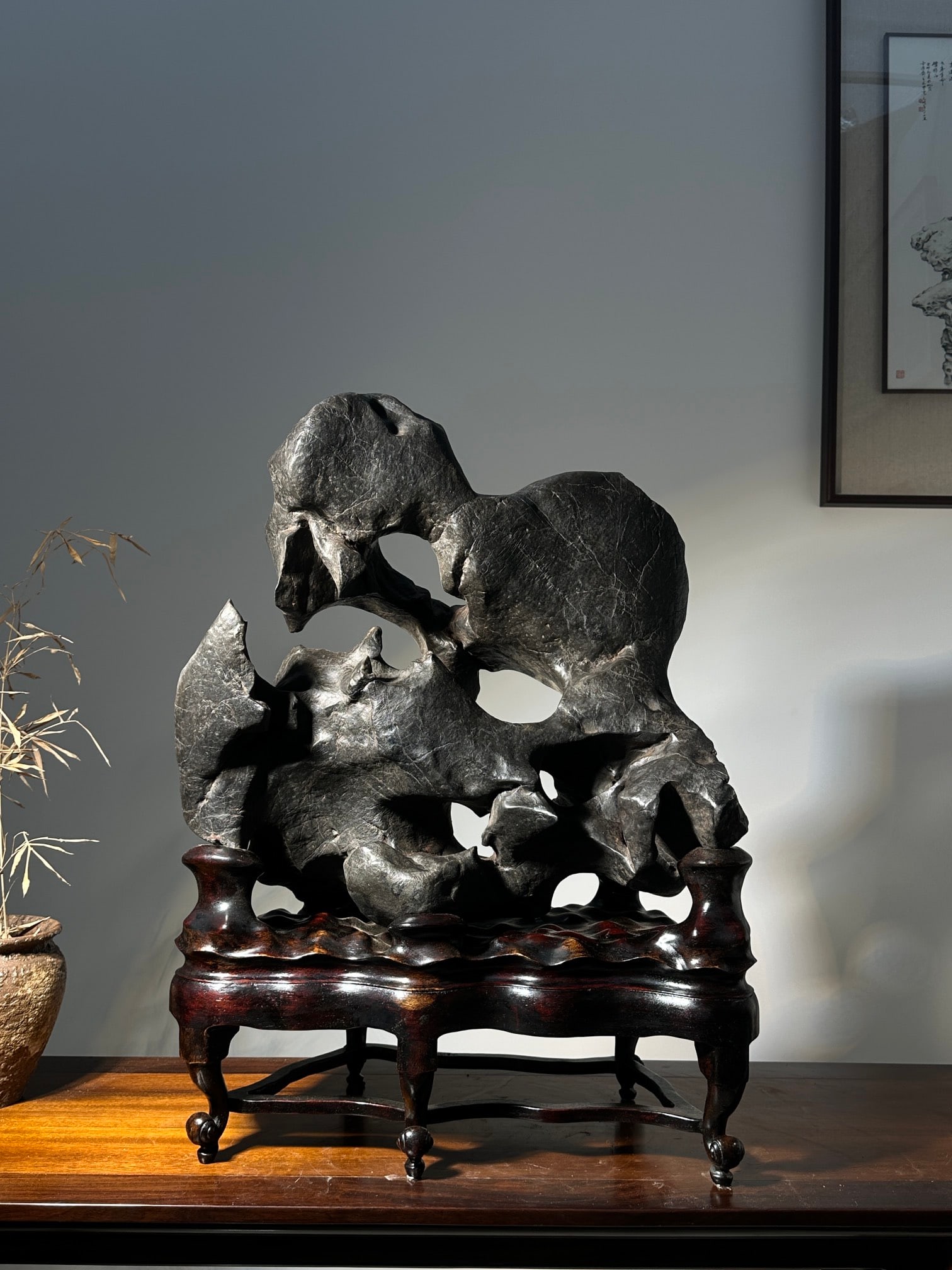 An Exquisite Taihu Stone Ornament: An Exquisite Taihu Stone Ornament Qing Dynasty, China Size:70cmx50cmx30cm (The Dimensions Of All Batches Are Manually Measured.If You Need More Detailed Information, Please Contact Our Customer