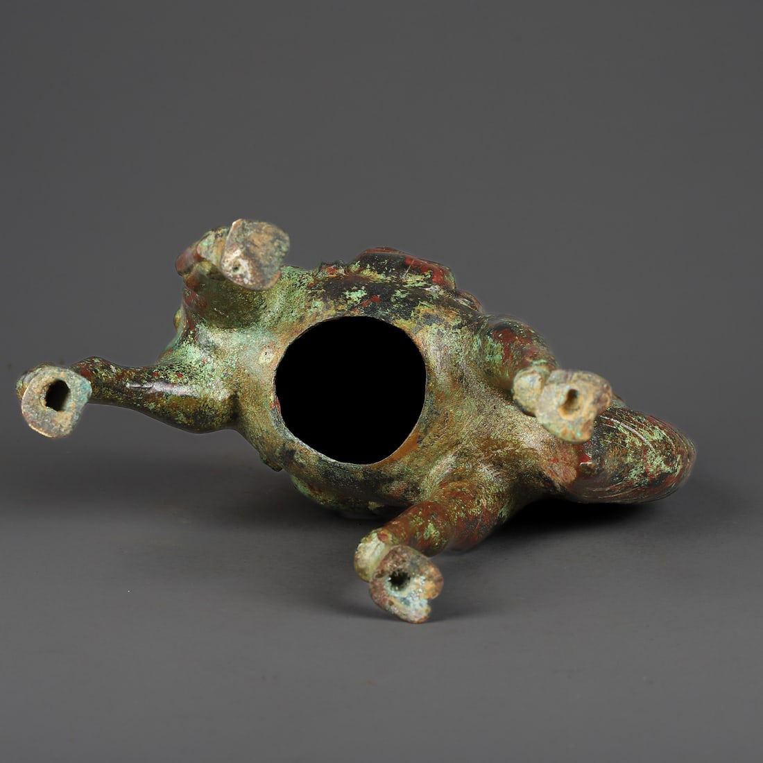 An Exquisite Bronze Beast-Face Pattern Camel Ornament - 9