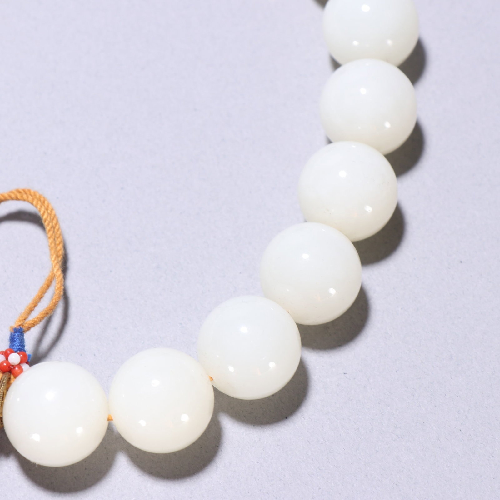 An Exquisite White Jade Bracelets - 4