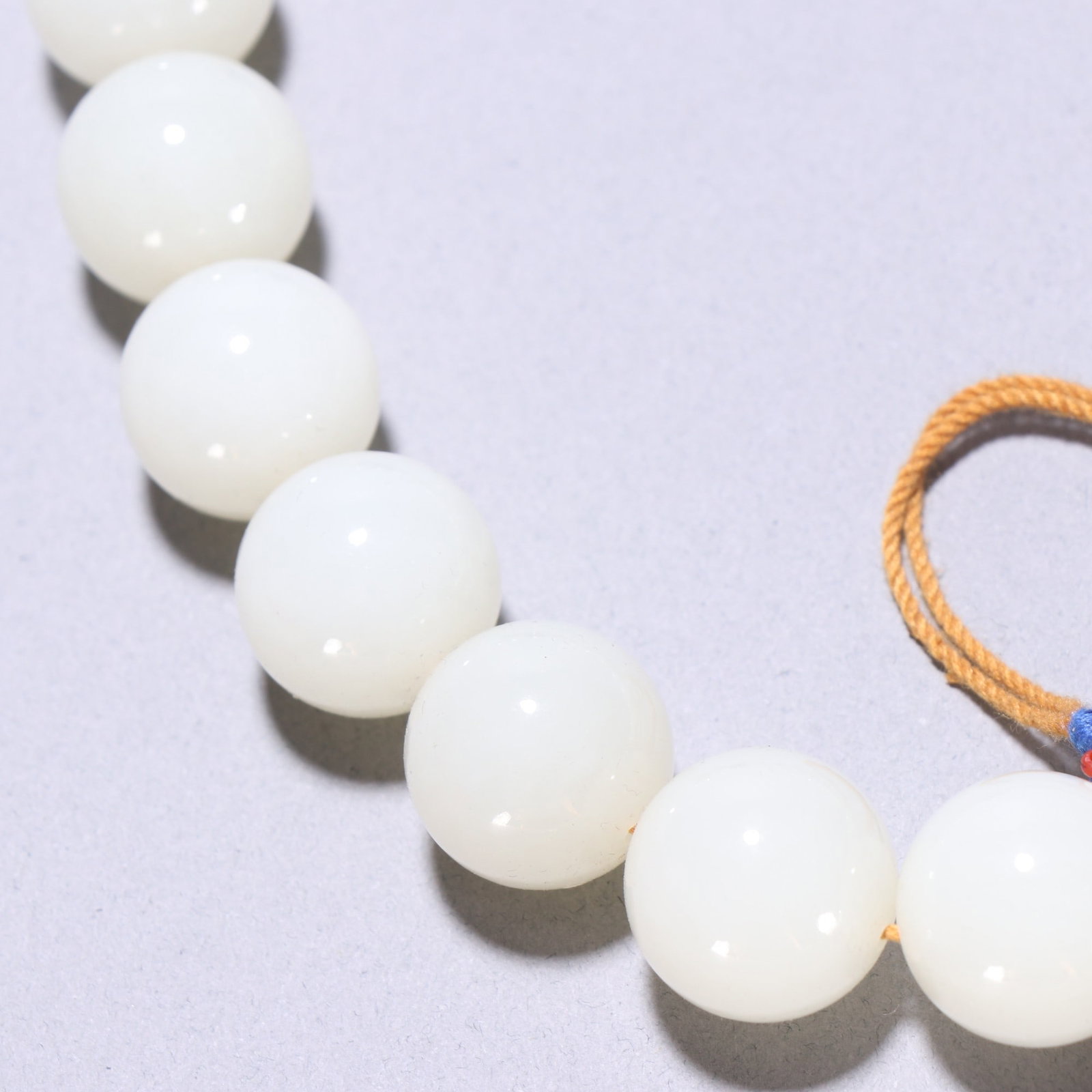 An Exquisite White Jade Bracelets - 9