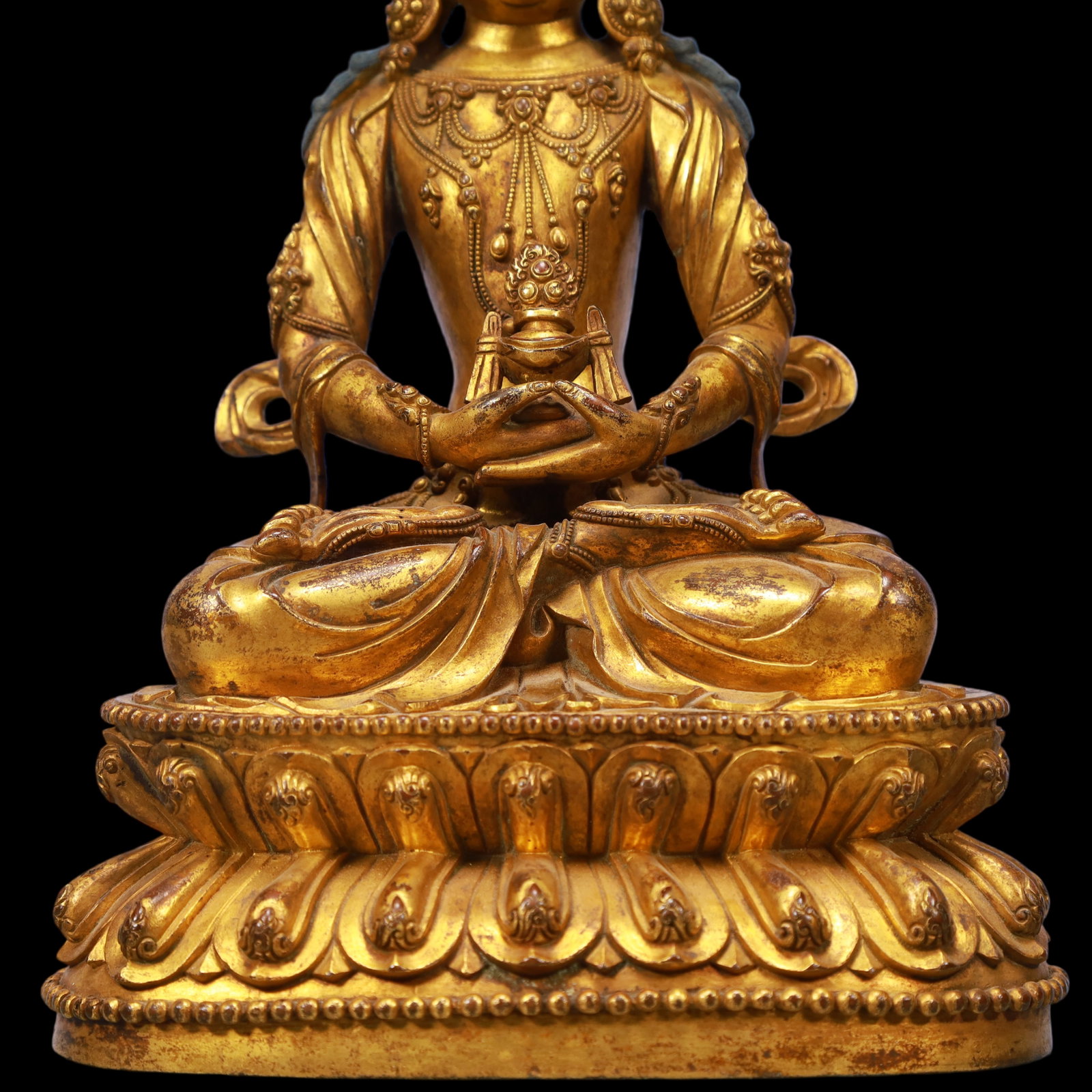 An Exquisite Gilt Bronze Buddha Statue - 3