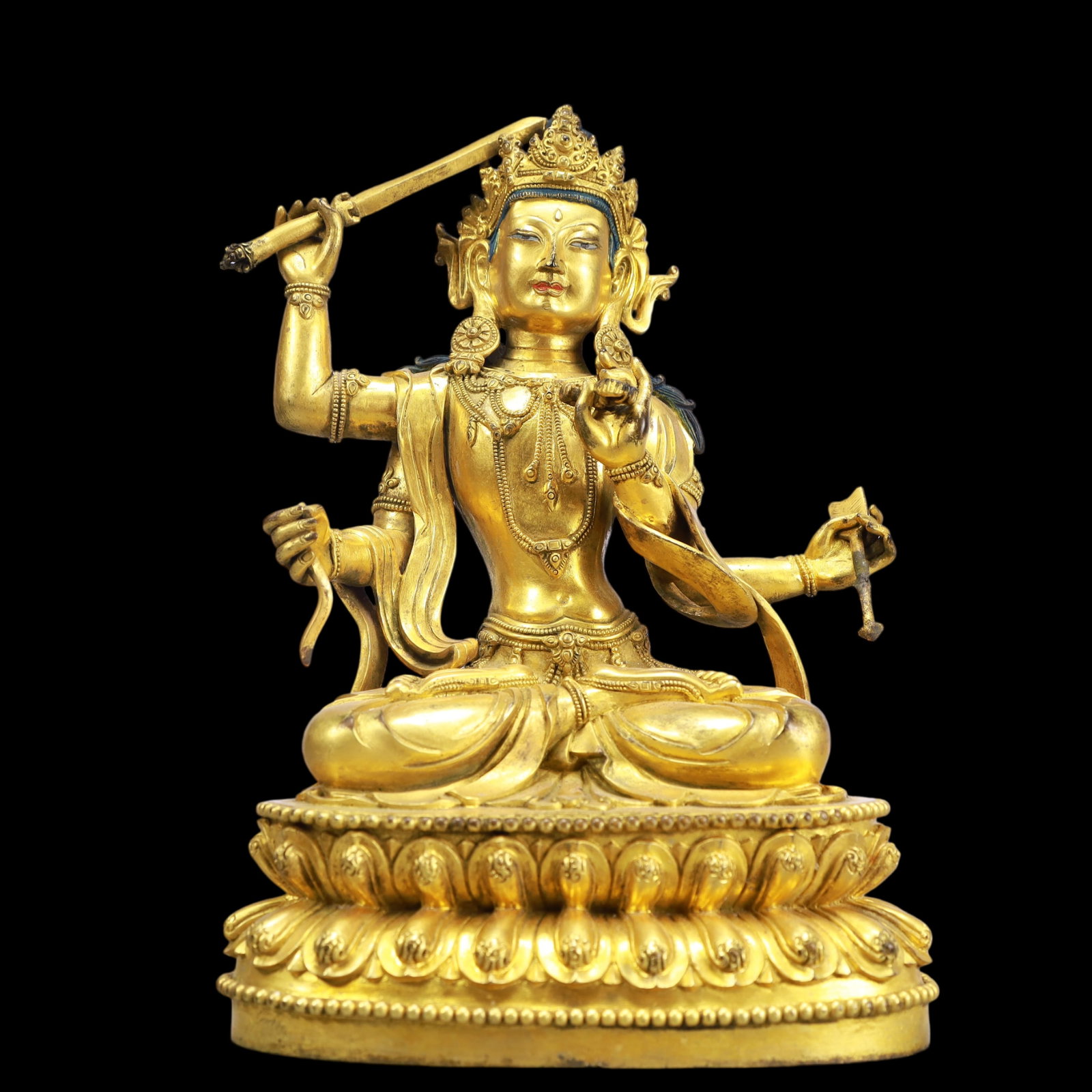 A Exquisite Gilt Bronze Statue of Manjusri: A Exquisite Gilt Bronze Statue of Manjusri Ming Dynasty, China Size:16cmx21cmx25cm Weight:3050g (The Dimensions Of All Batches Are Manually Measured.If You Need More Detailed Information, Please