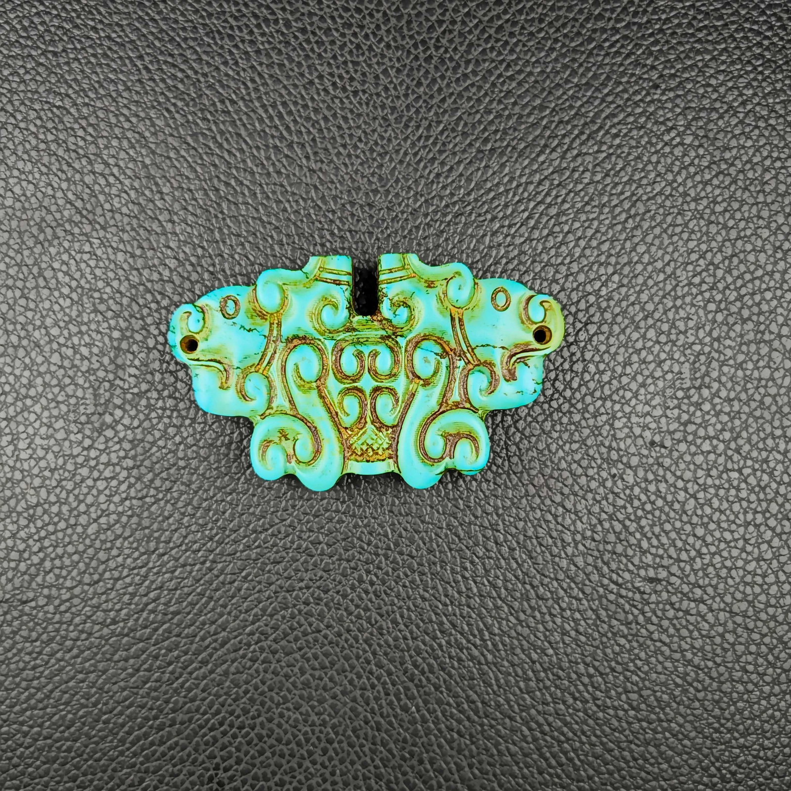 An Exquisite Turquoise Auspicious Beast Pendant - 5