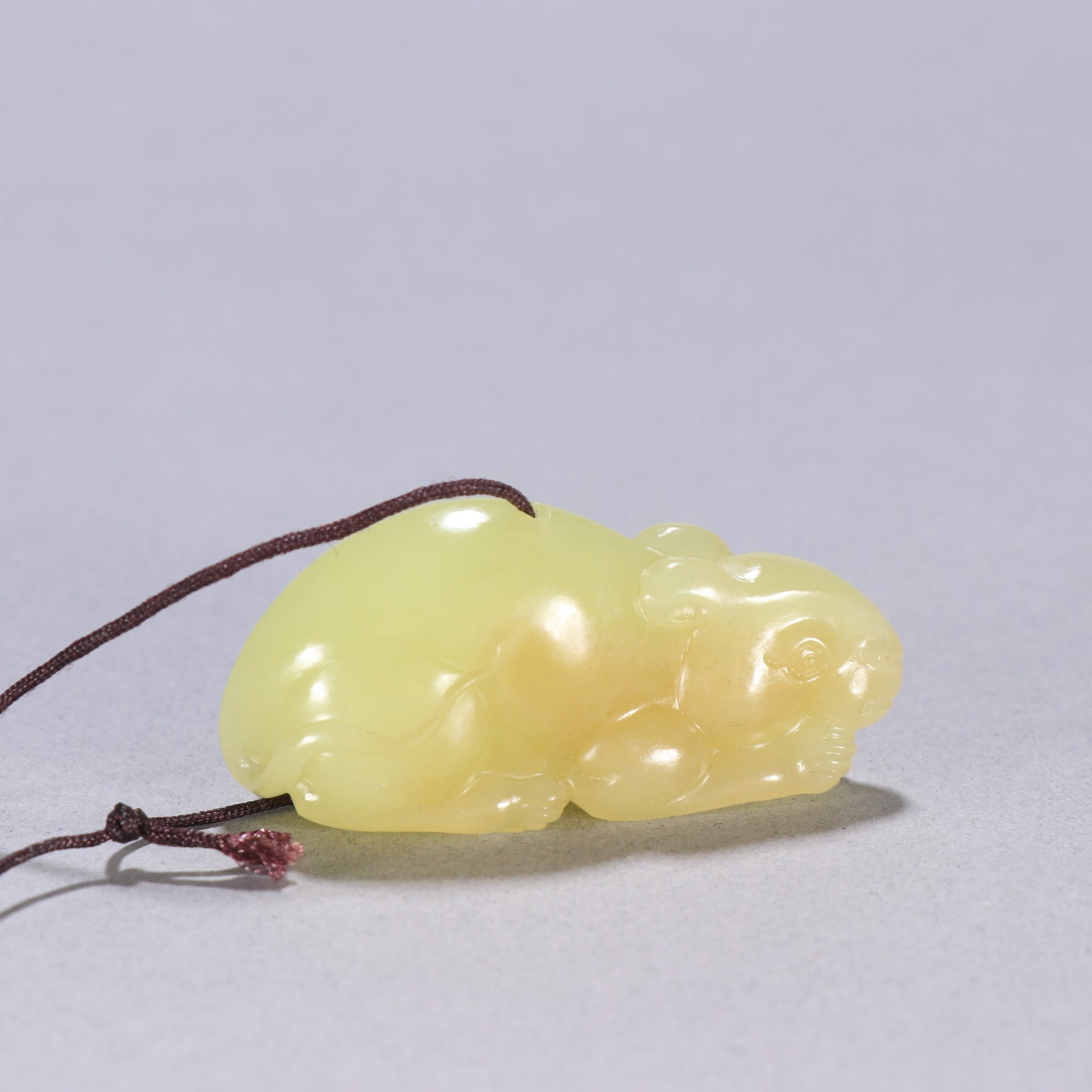 An Exquisite Yellow Jade Rabbit Pendant - 5